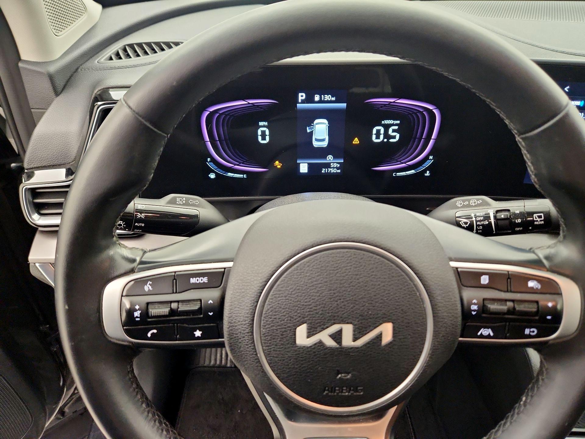 Thumbnail: 2023 Kia Sportage - 10