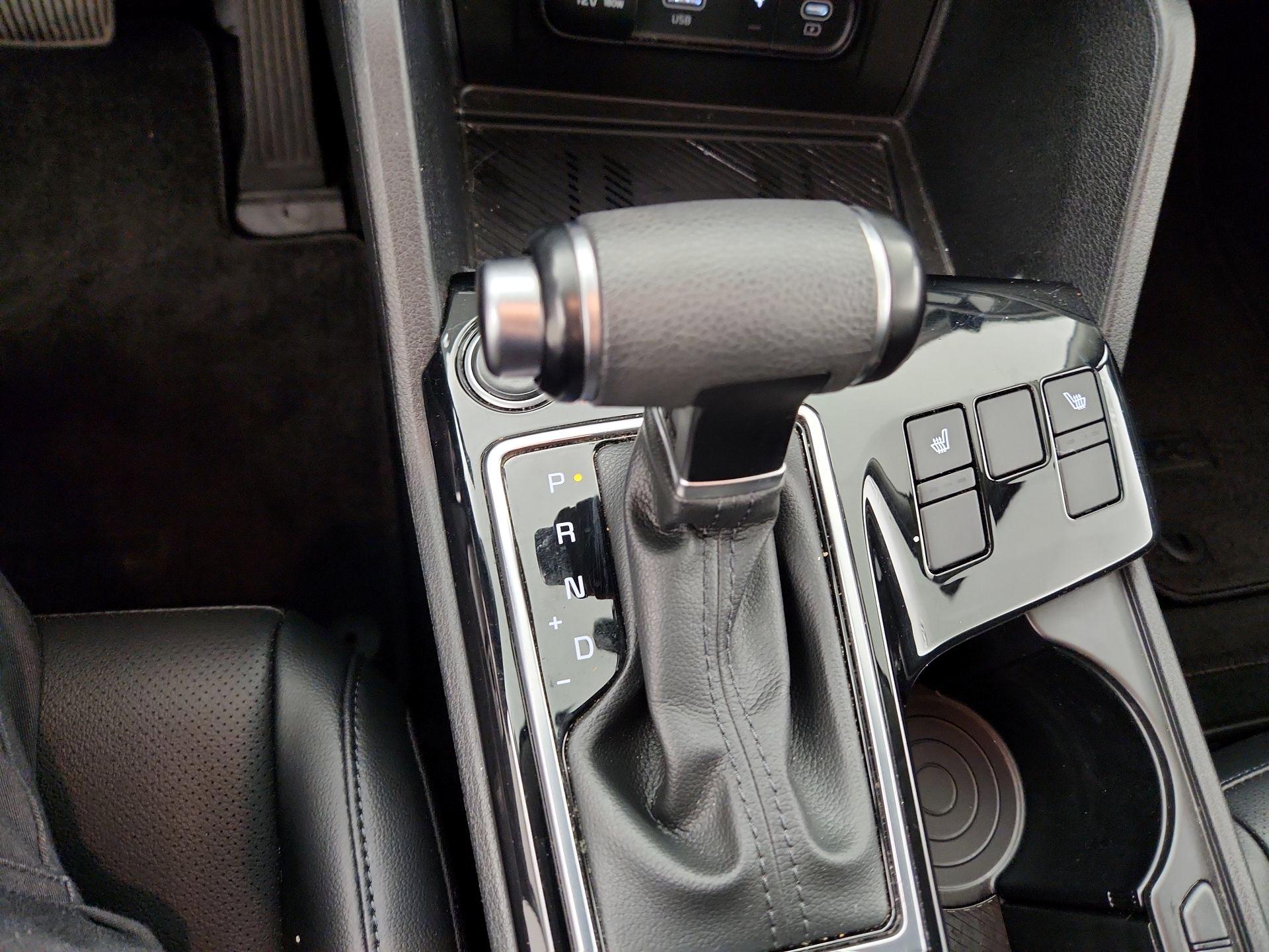 Thumbnail: 2023 Kia Sportage - 17