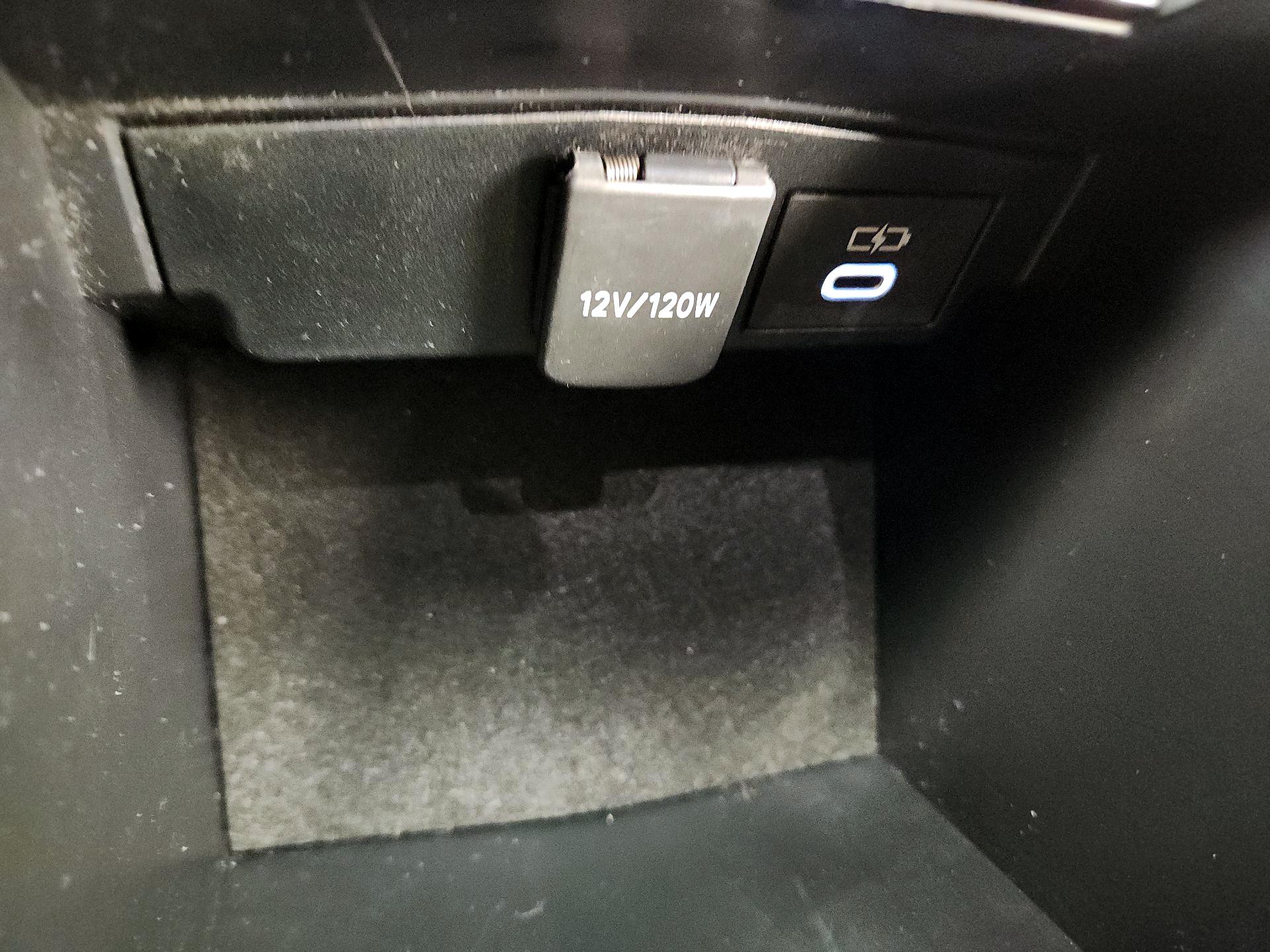 Thumbnail: 2023 Toyota Corolla - 18