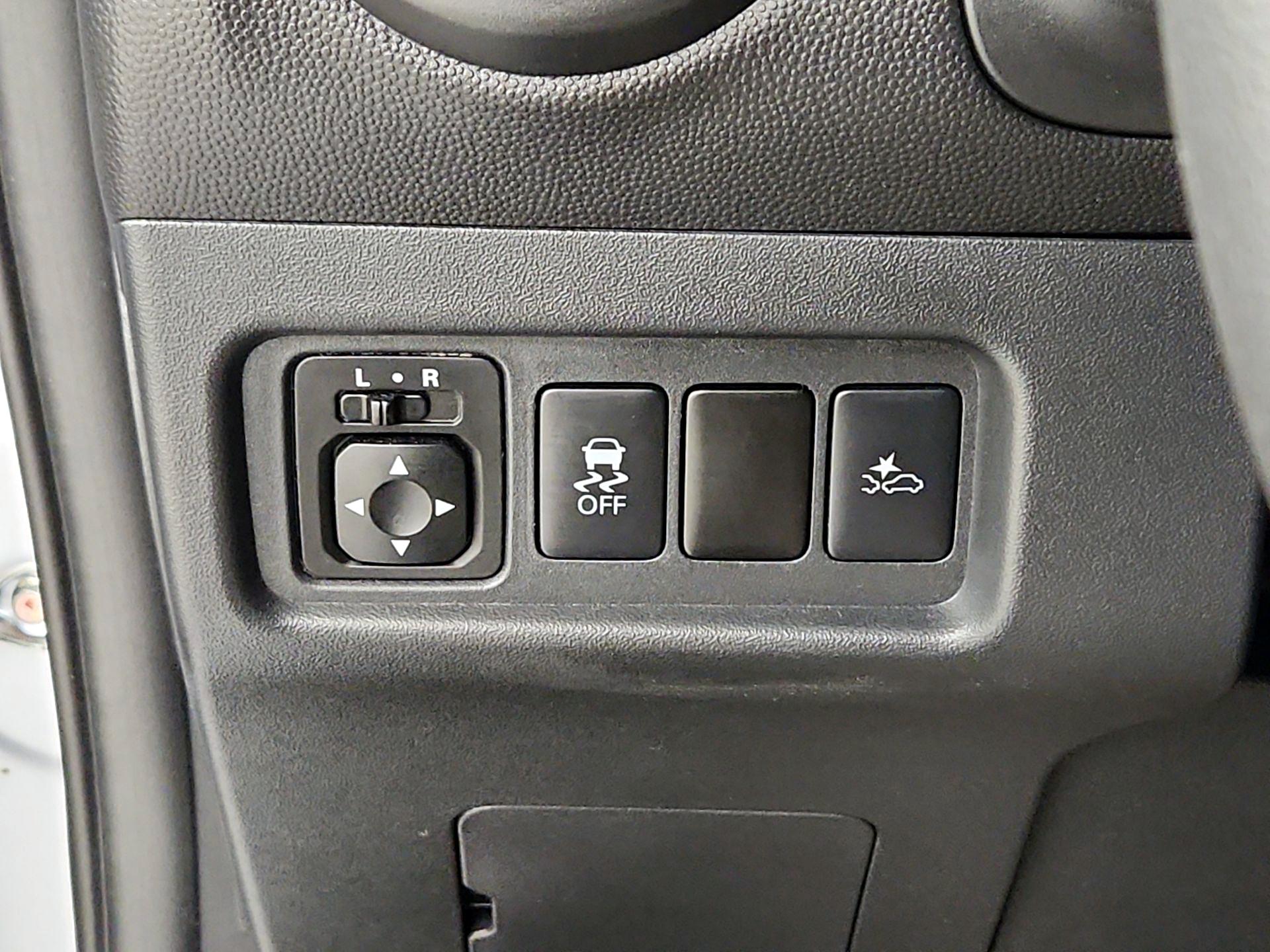 Thumbnail: 2021 Mitsubishi Mirage - 13