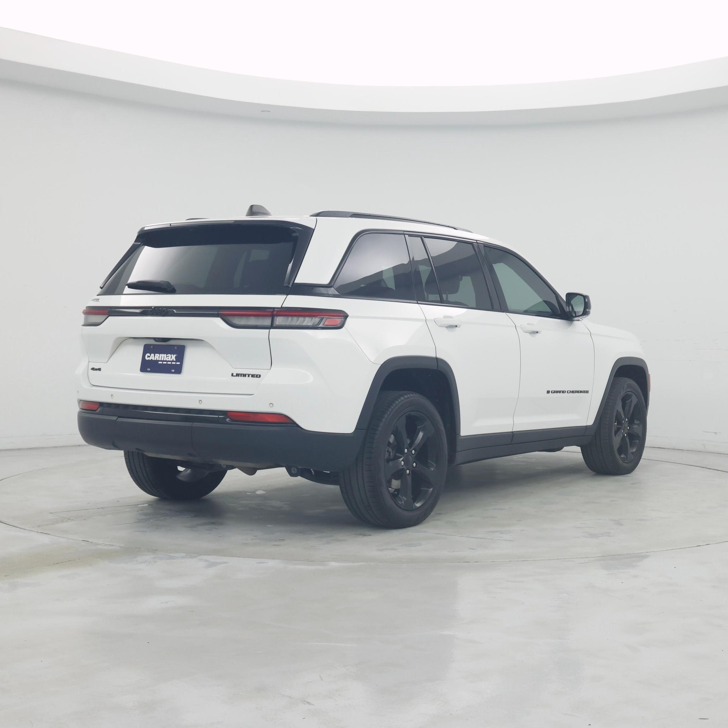 Thumbnail: 2024 Jeep Grand Cherokee - 8