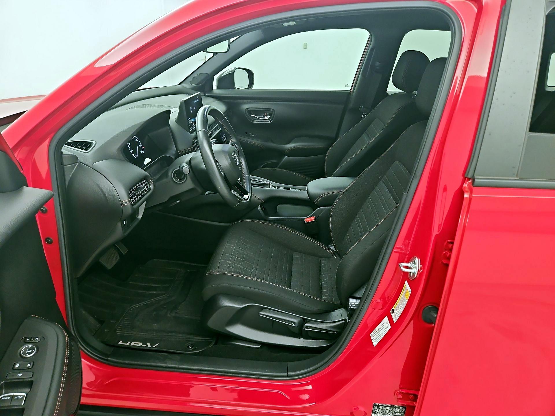 Thumbnail: 2024 Honda HR-V - 11