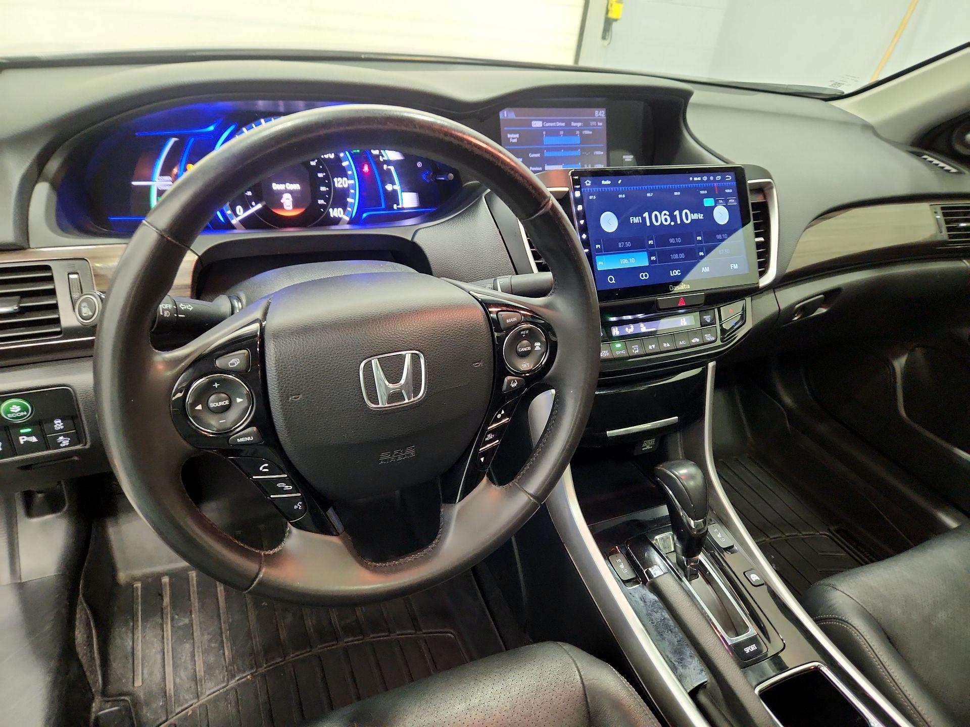Thumbnail: 2017 Honda Accord - 9