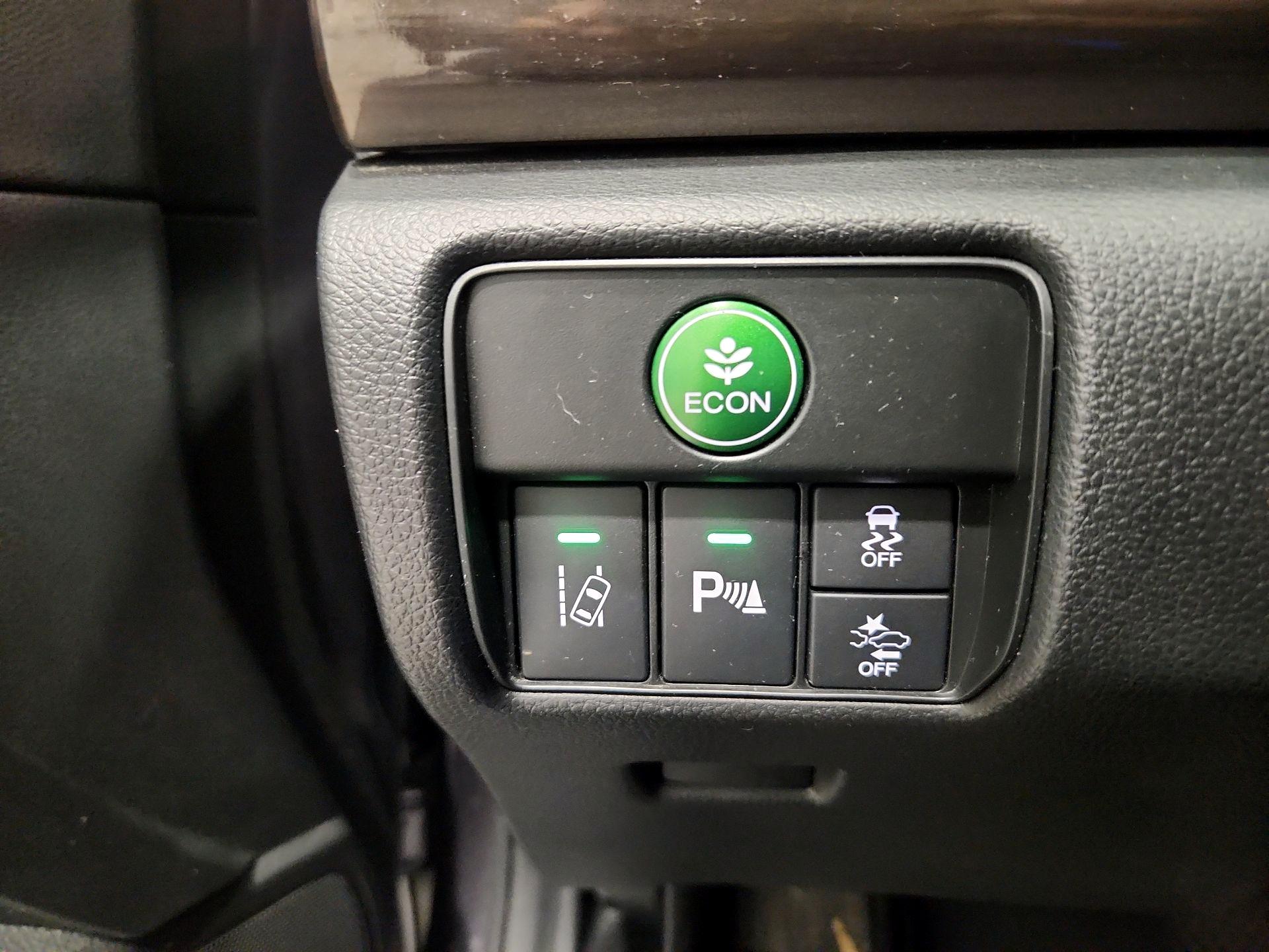 Thumbnail: 2017 Honda Accord - 13