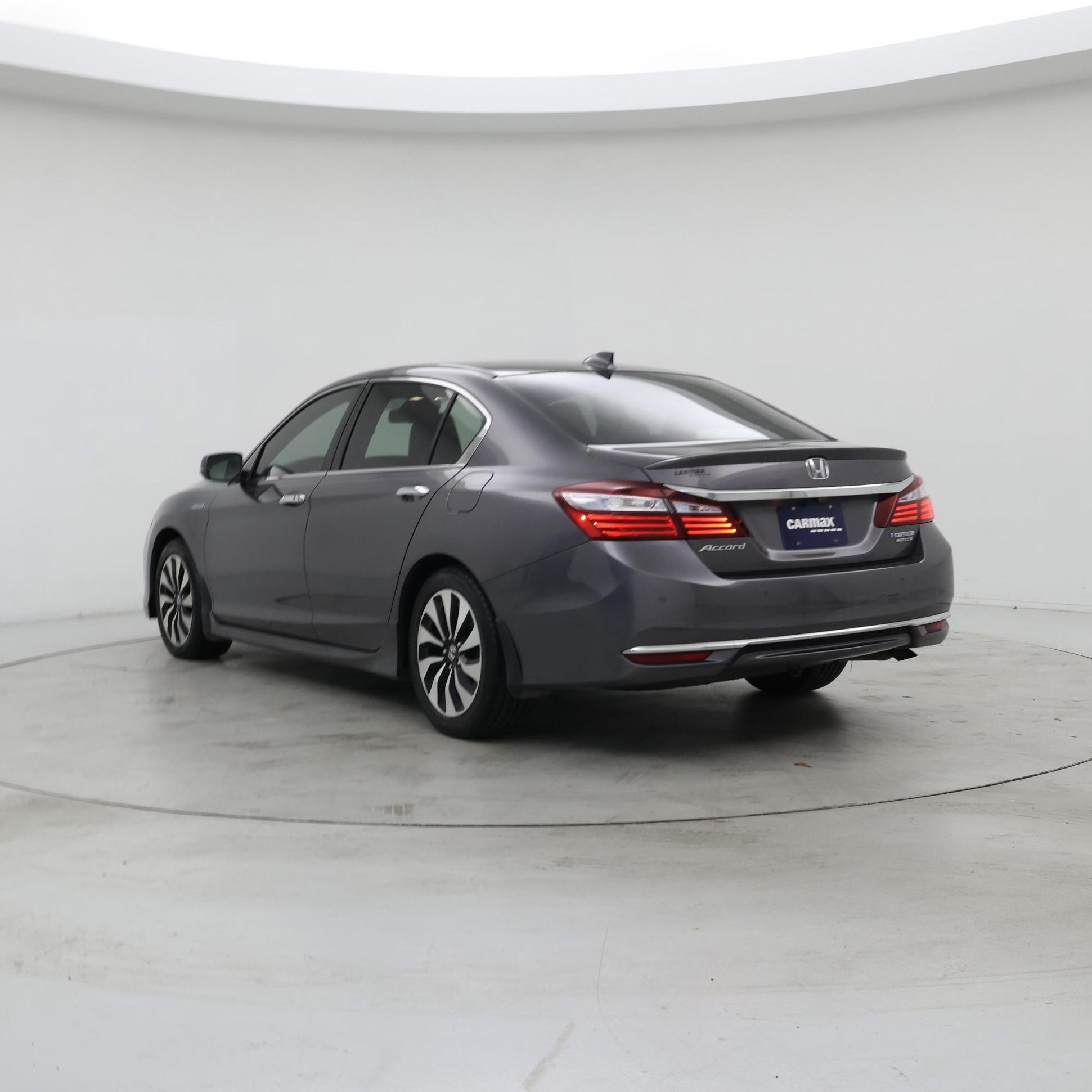 Thumbnail: 2017 Honda Accord - 2