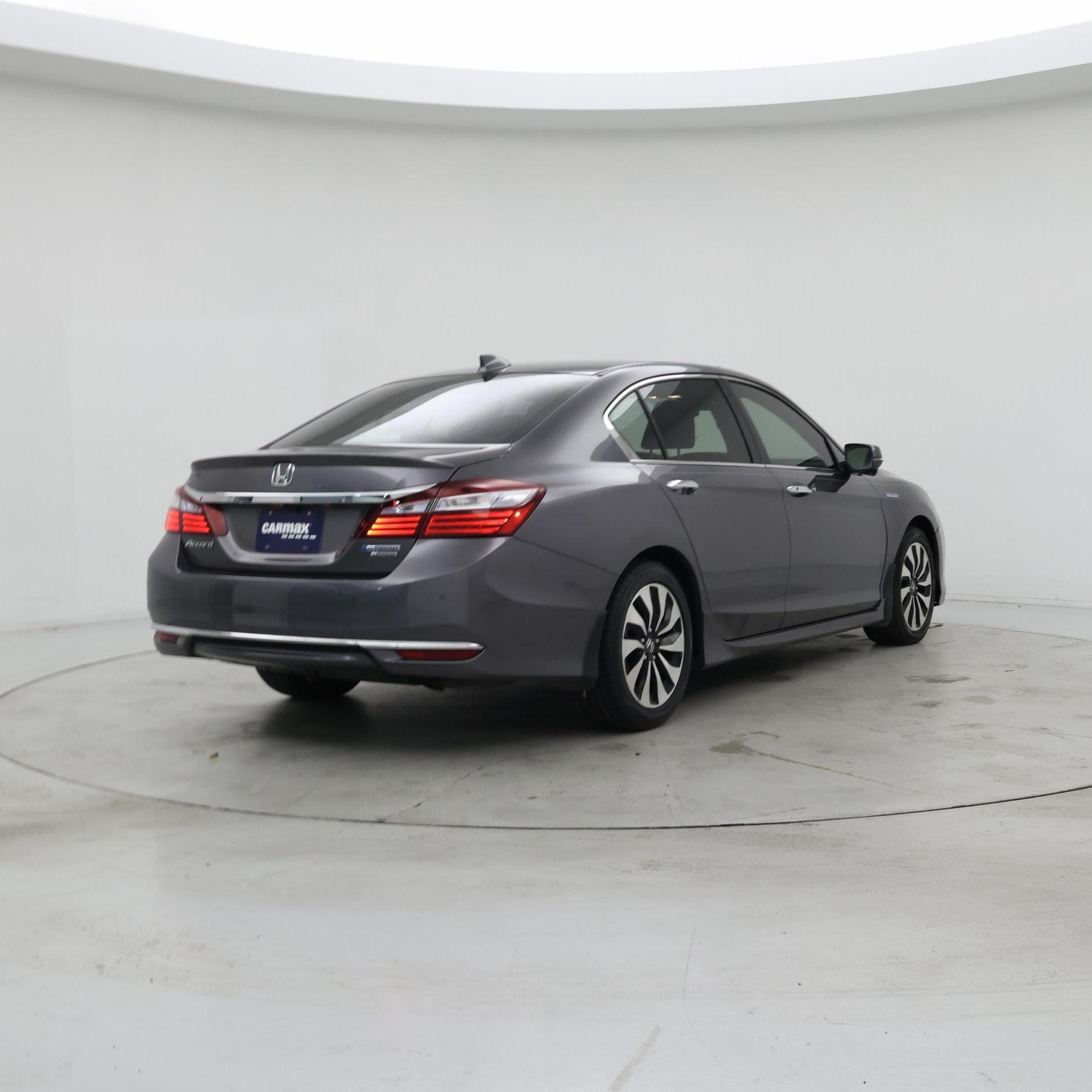 Thumbnail: 2017 Honda Accord - 8