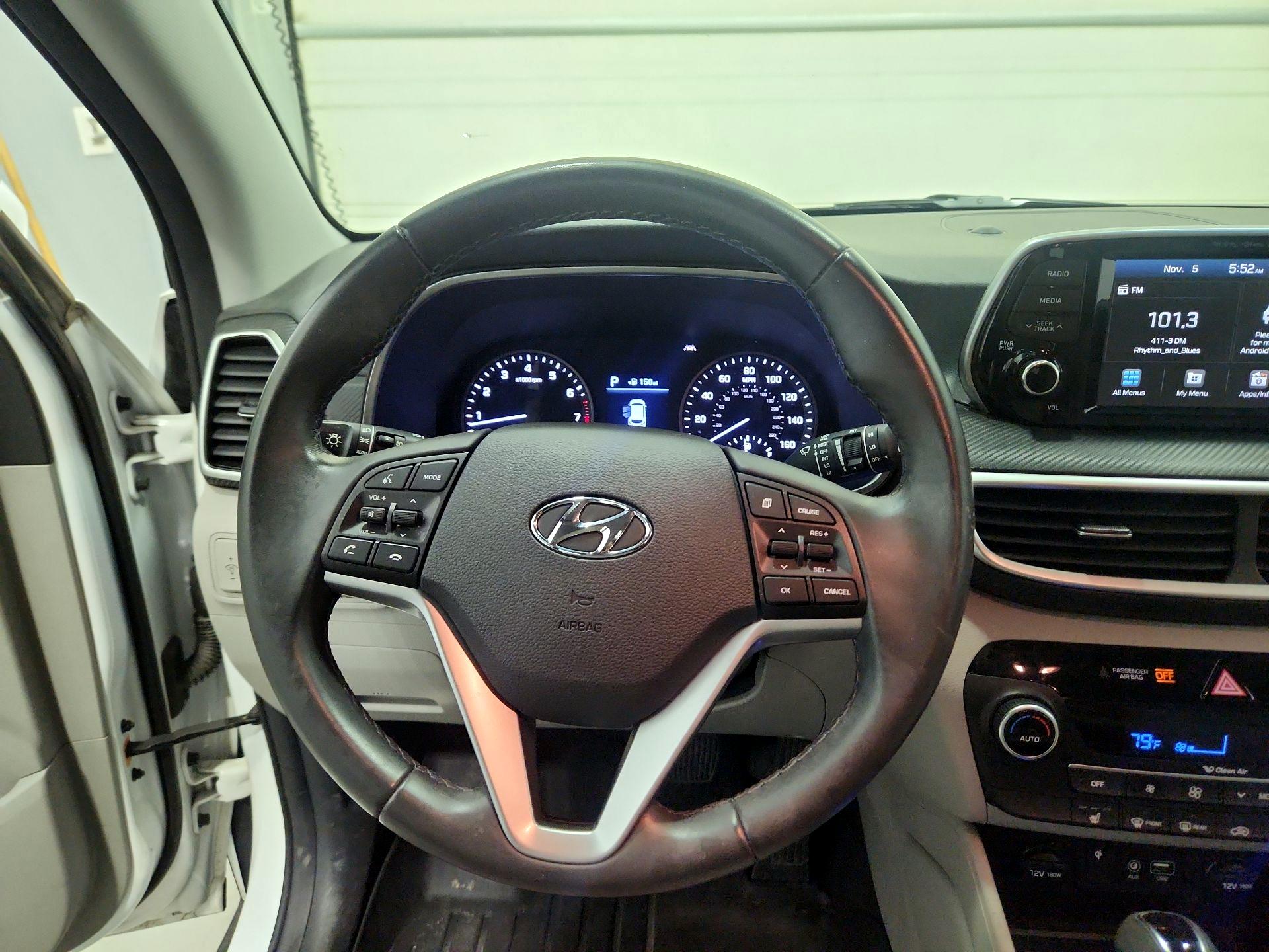 Thumbnail: 2020 Hyundai Tucson - 10