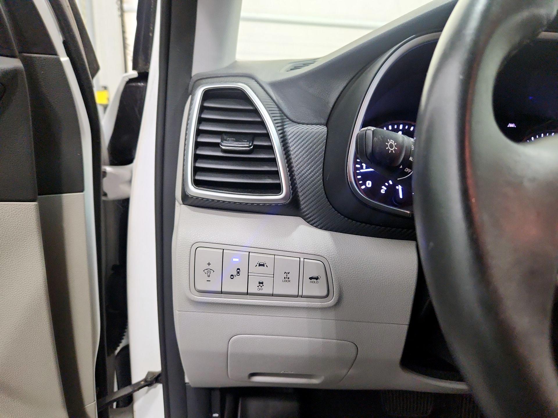 Thumbnail: 2020 Hyundai Tucson - 13