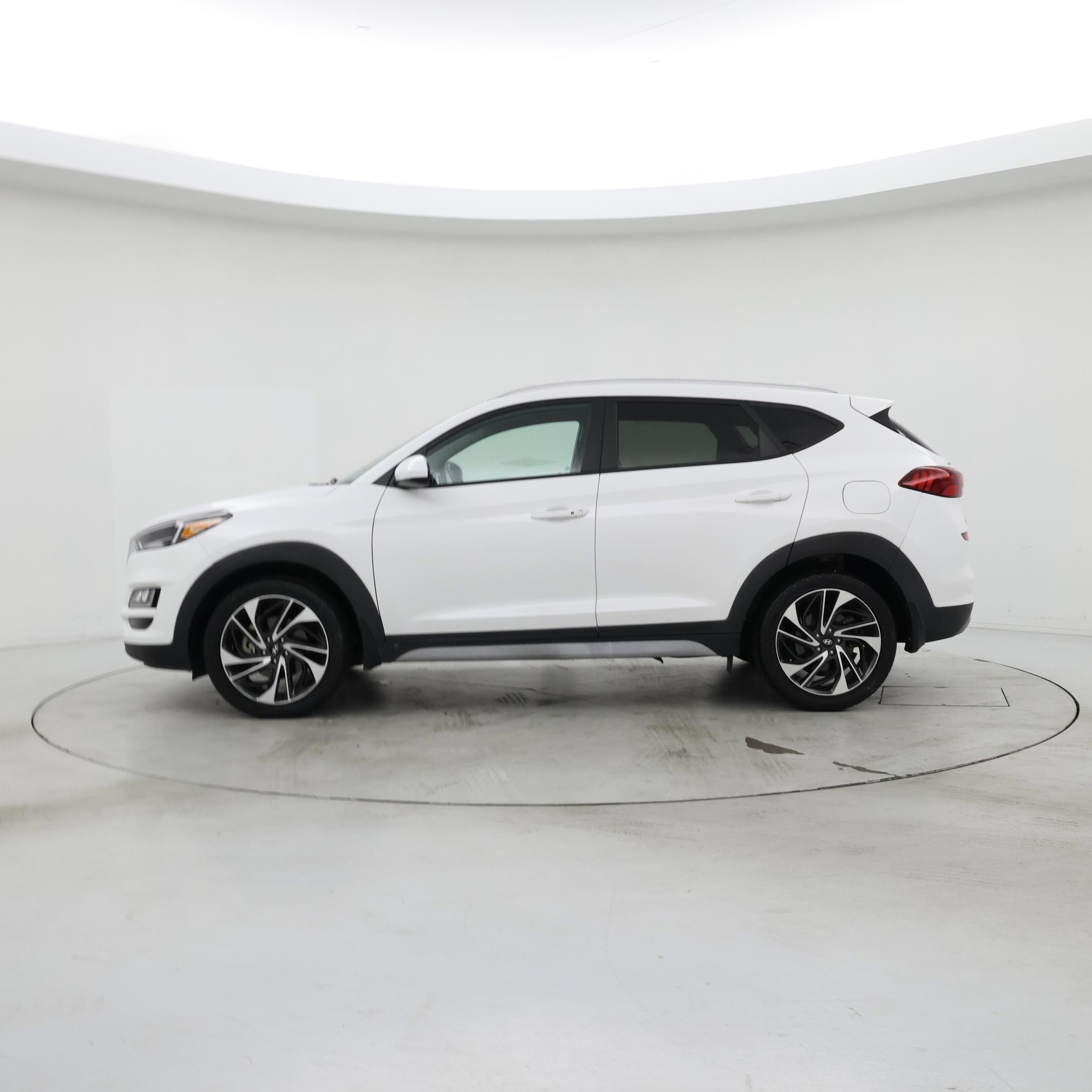 Thumbnail: 2020 Hyundai Tucson - 3
