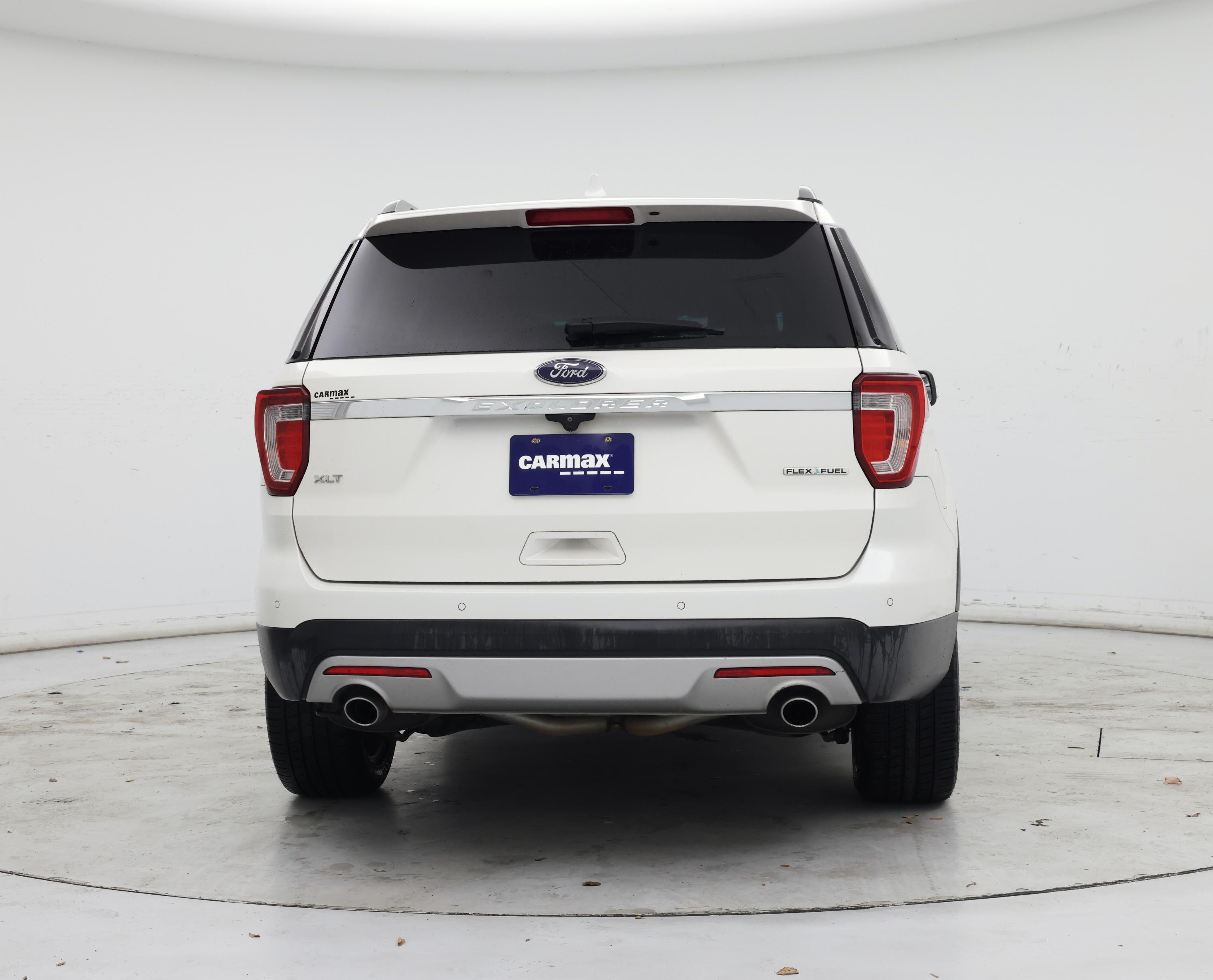 Thumbnail: 2016 Ford Explorer - 6