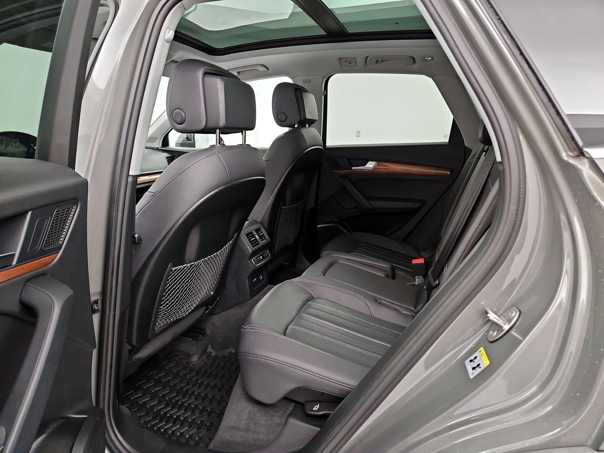 Thumbnail: 2023 Audi Q5 - 20