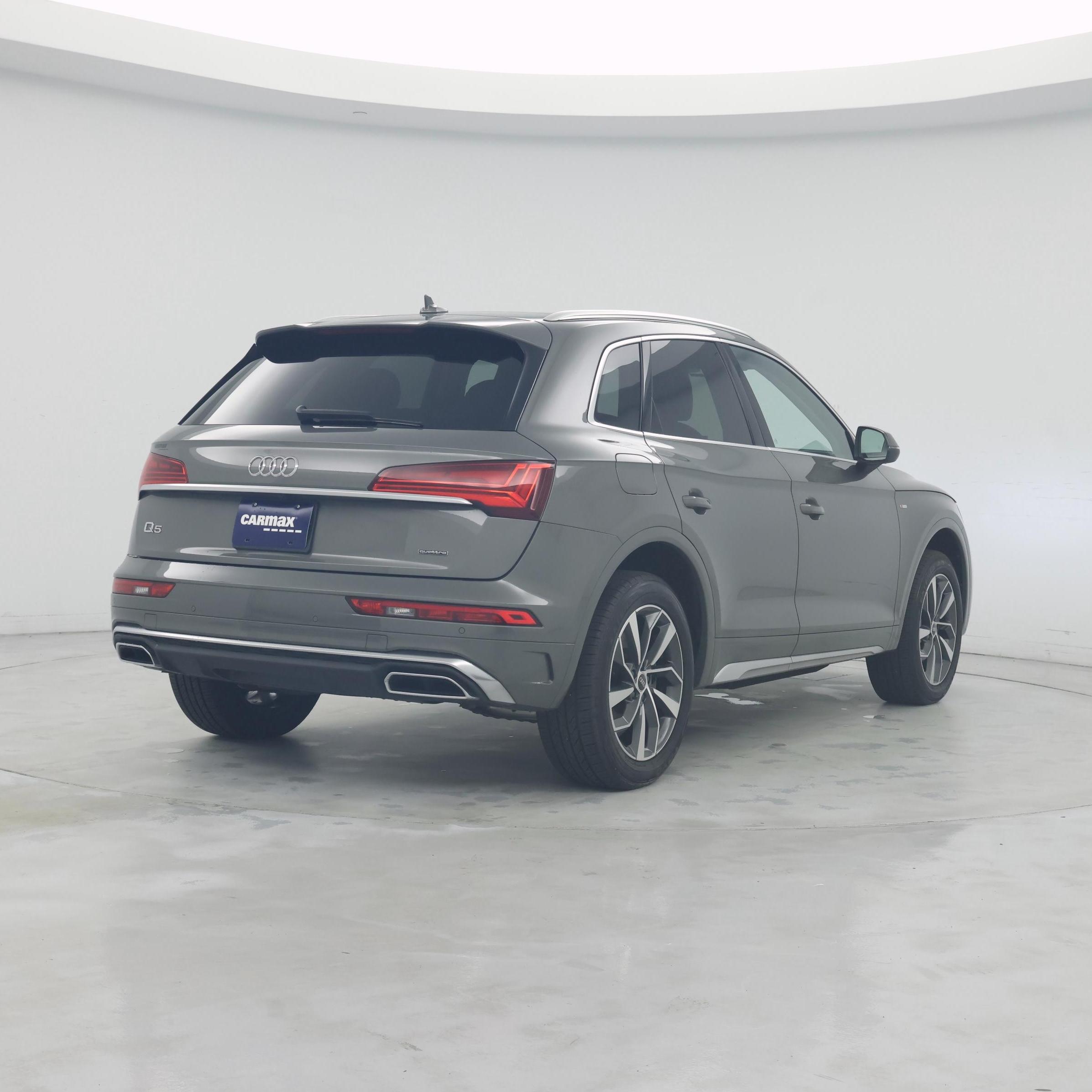 Thumbnail: 2023 Audi Q5 - 8