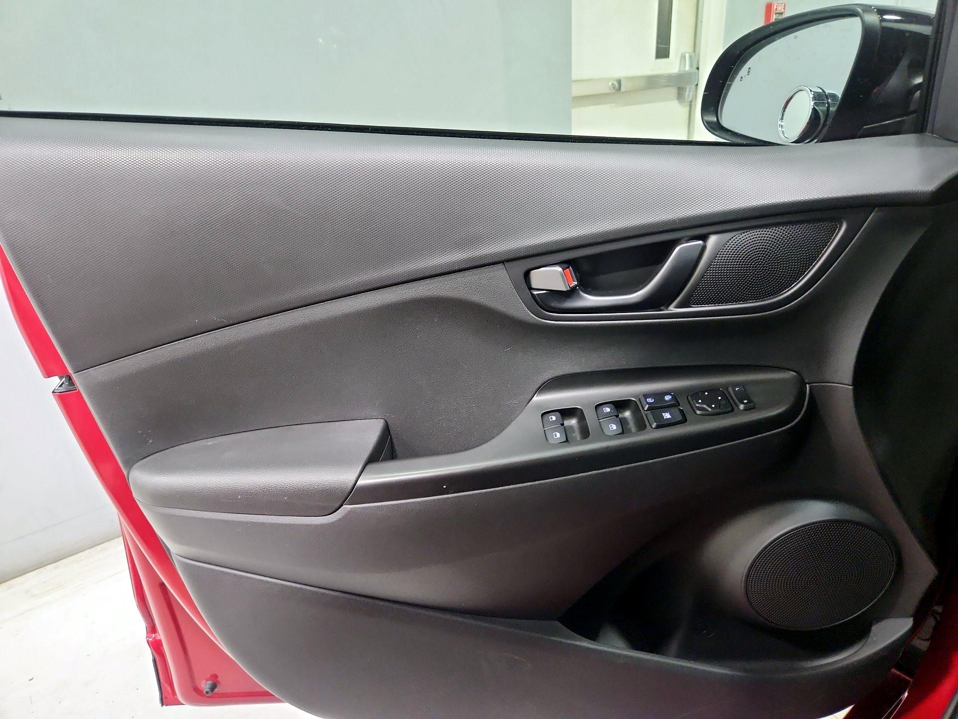 Thumbnail: 2023 Hyundai Kona - 12