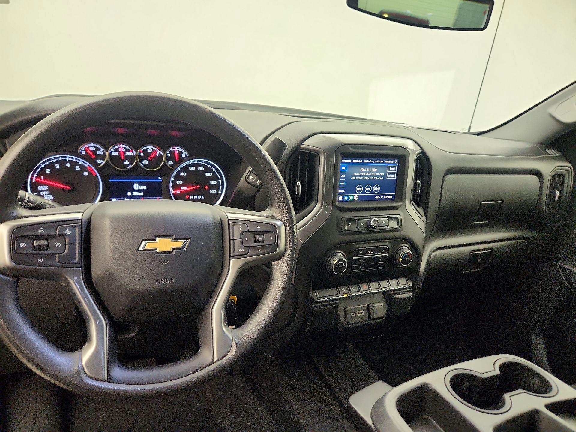 Thumbnail: 2022 Chevrolet Silverado 1500 - 9
