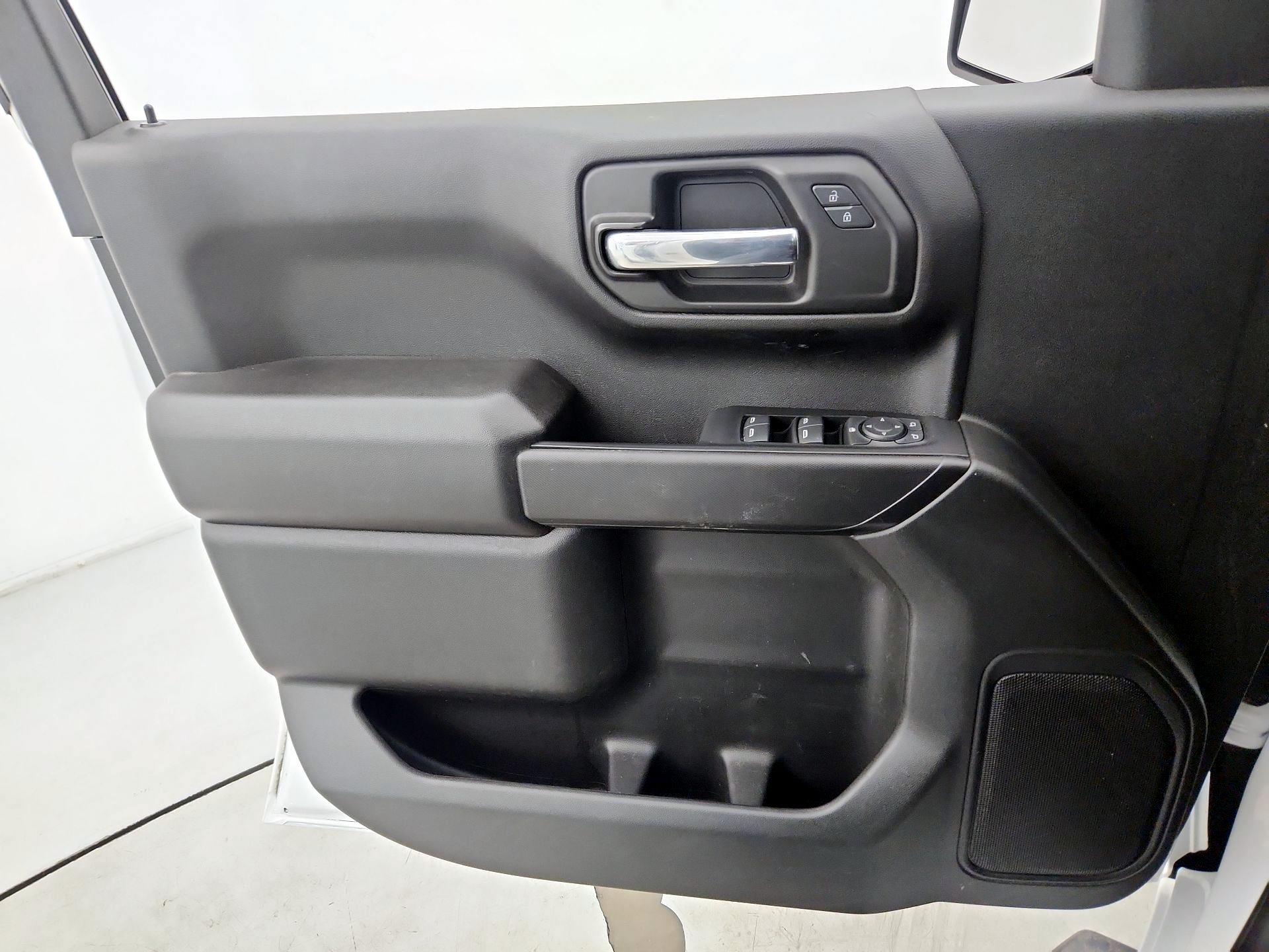 Thumbnail: 2022 Chevrolet Silverado 1500 - 12