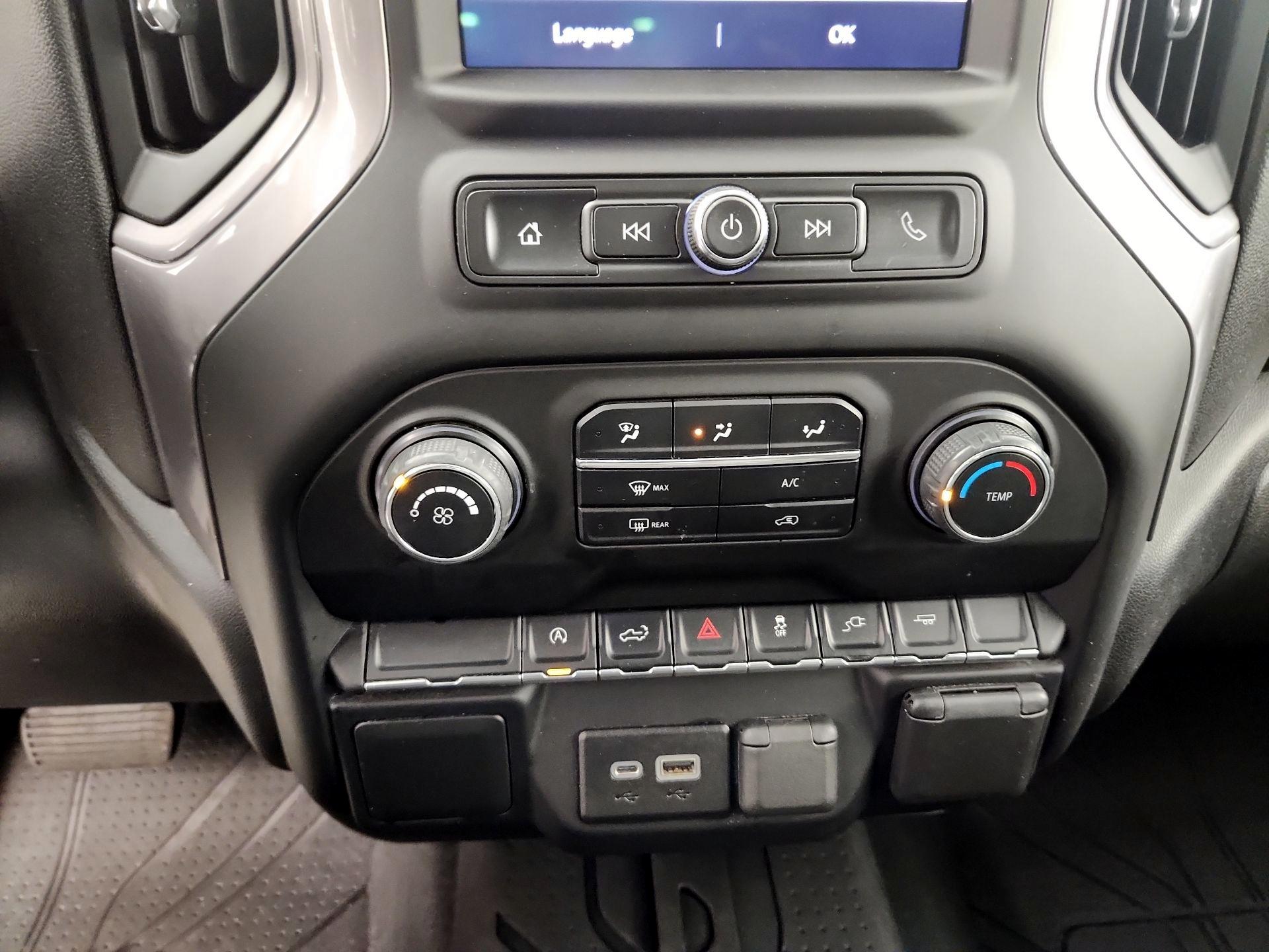 Thumbnail: 2022 Chevrolet Silverado 1500 - 16