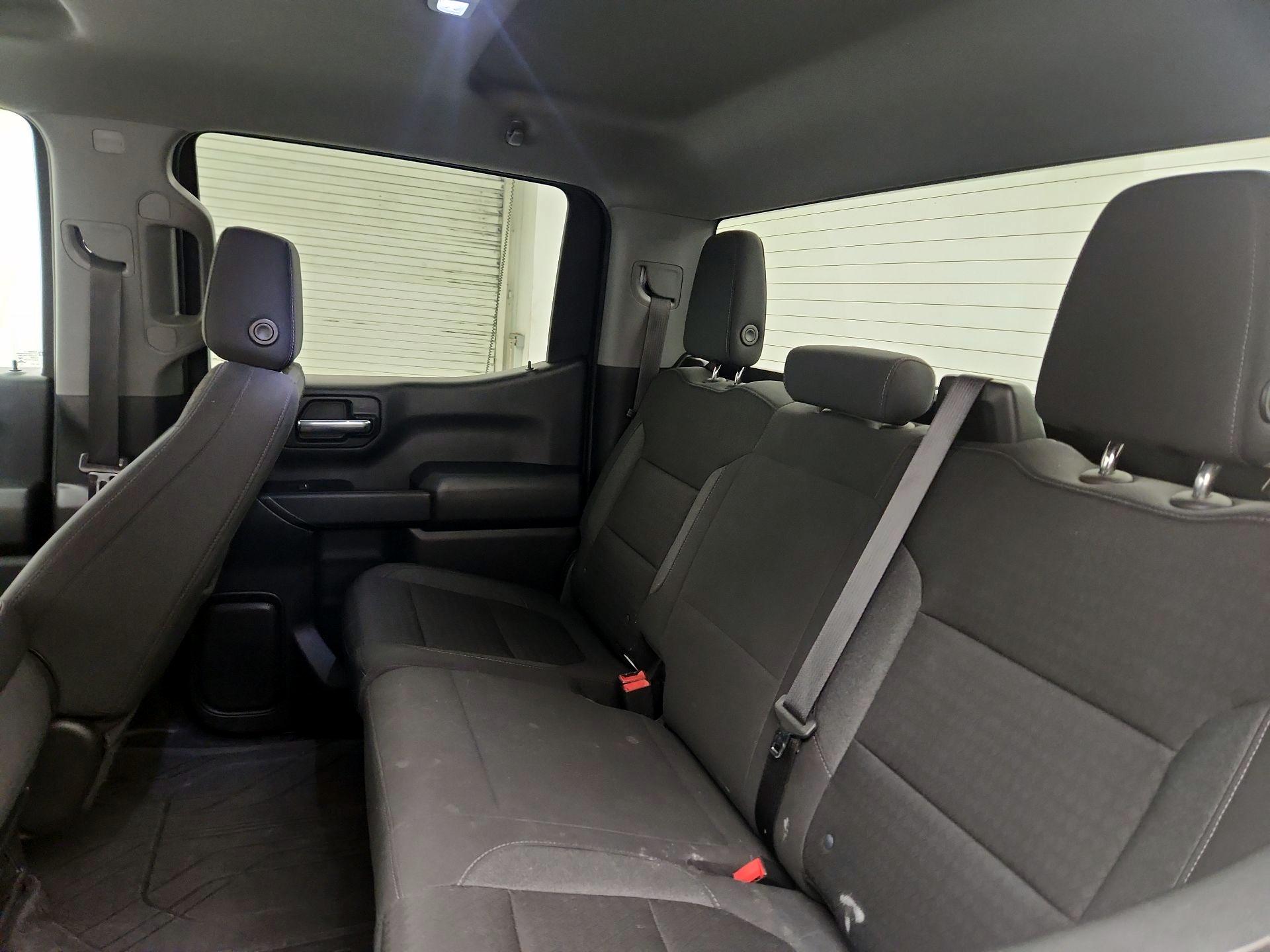 Thumbnail: 2022 Chevrolet Silverado 1500 - 19