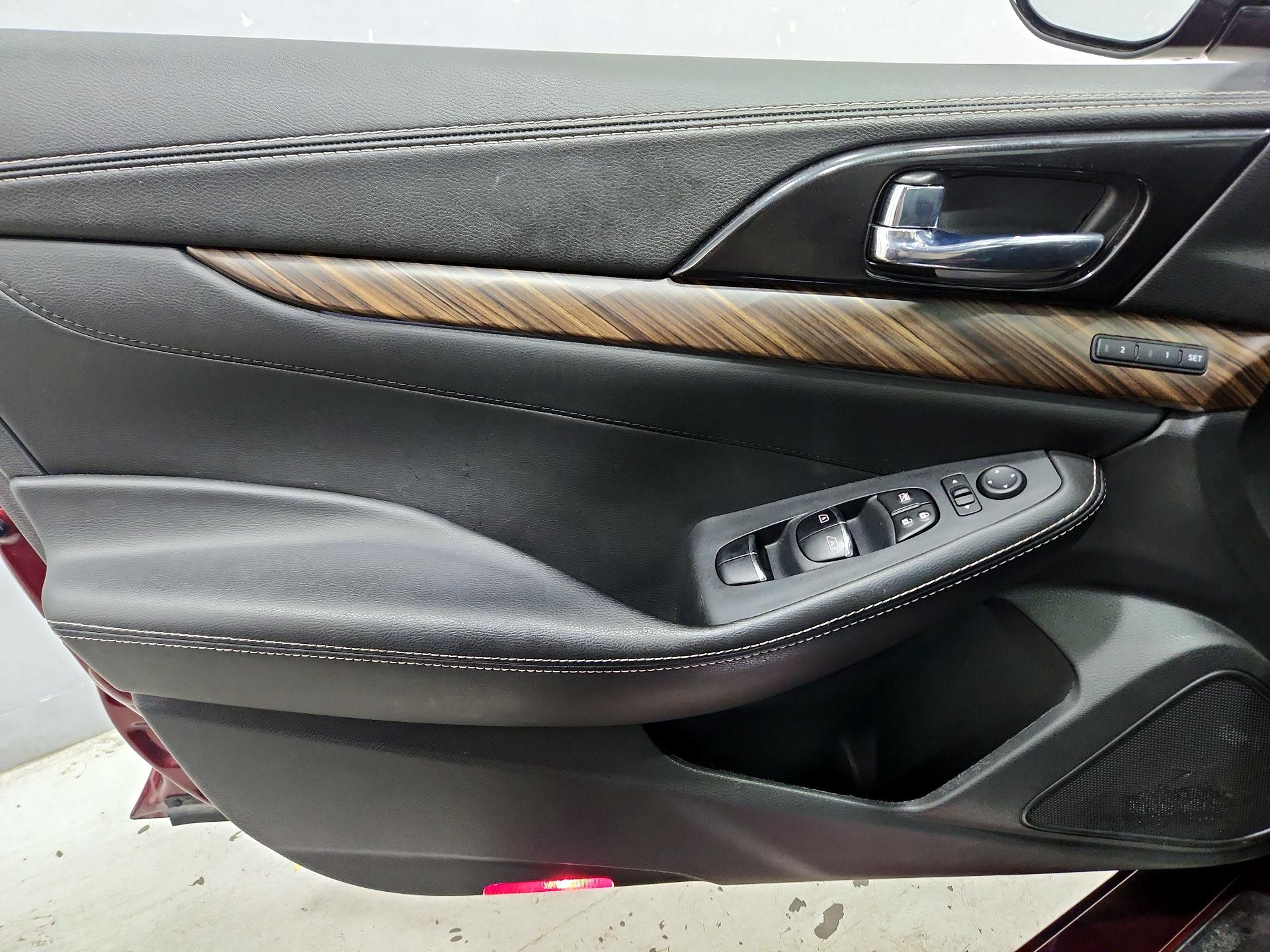 Thumbnail: 2018 Nissan Maxima - 12