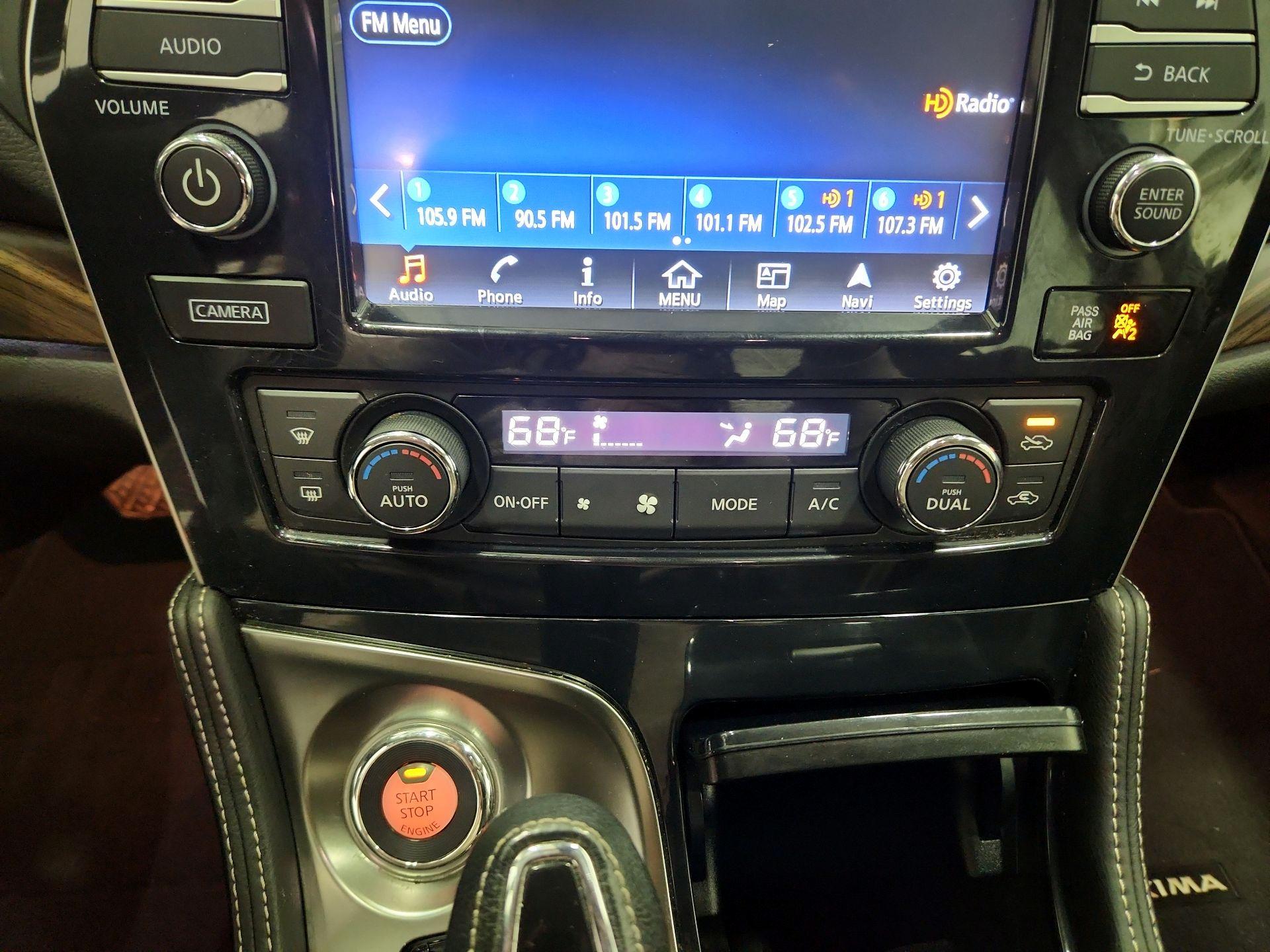 Thumbnail: 2018 Nissan Maxima - 16