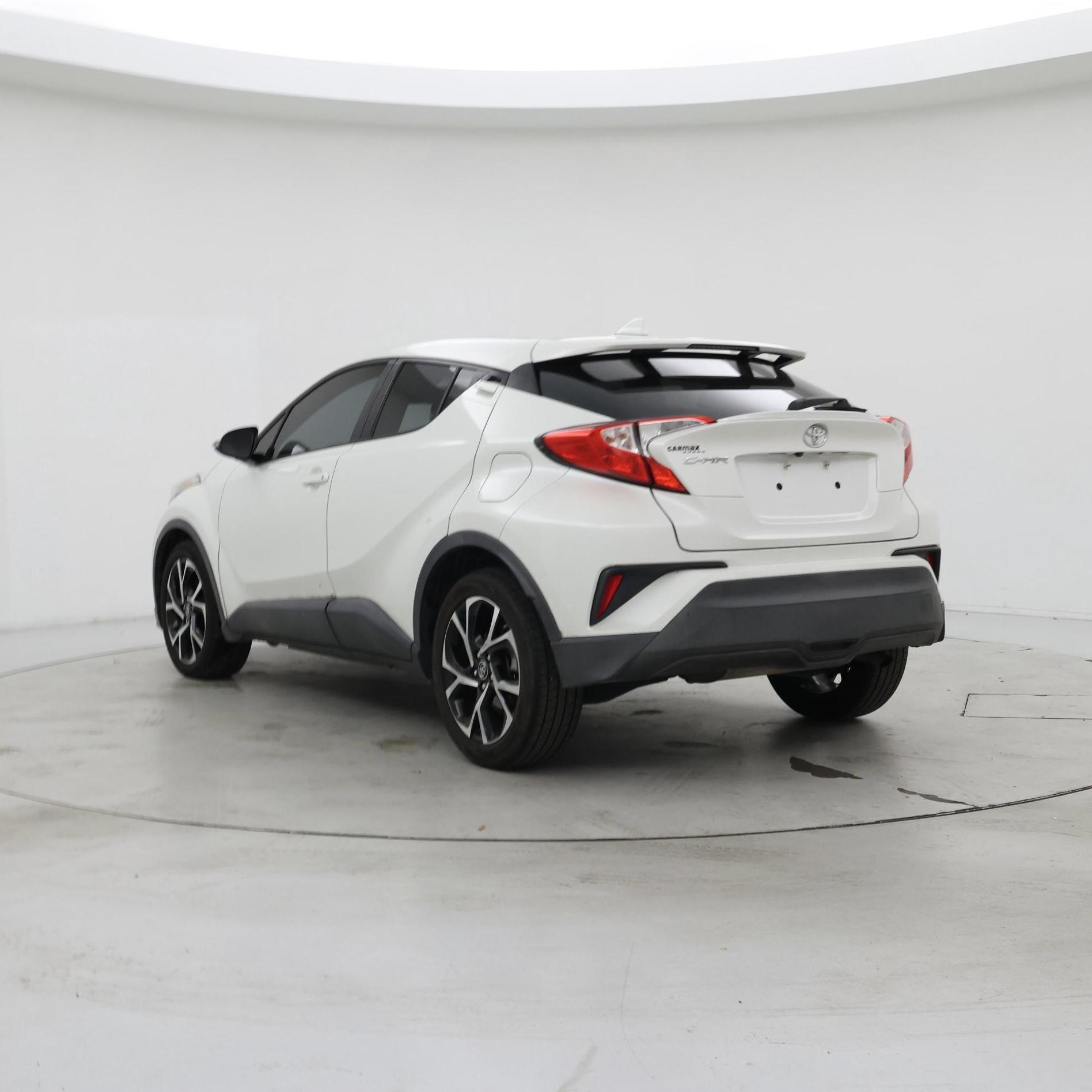 Thumbnail: 2018 Toyota C-HR - 2