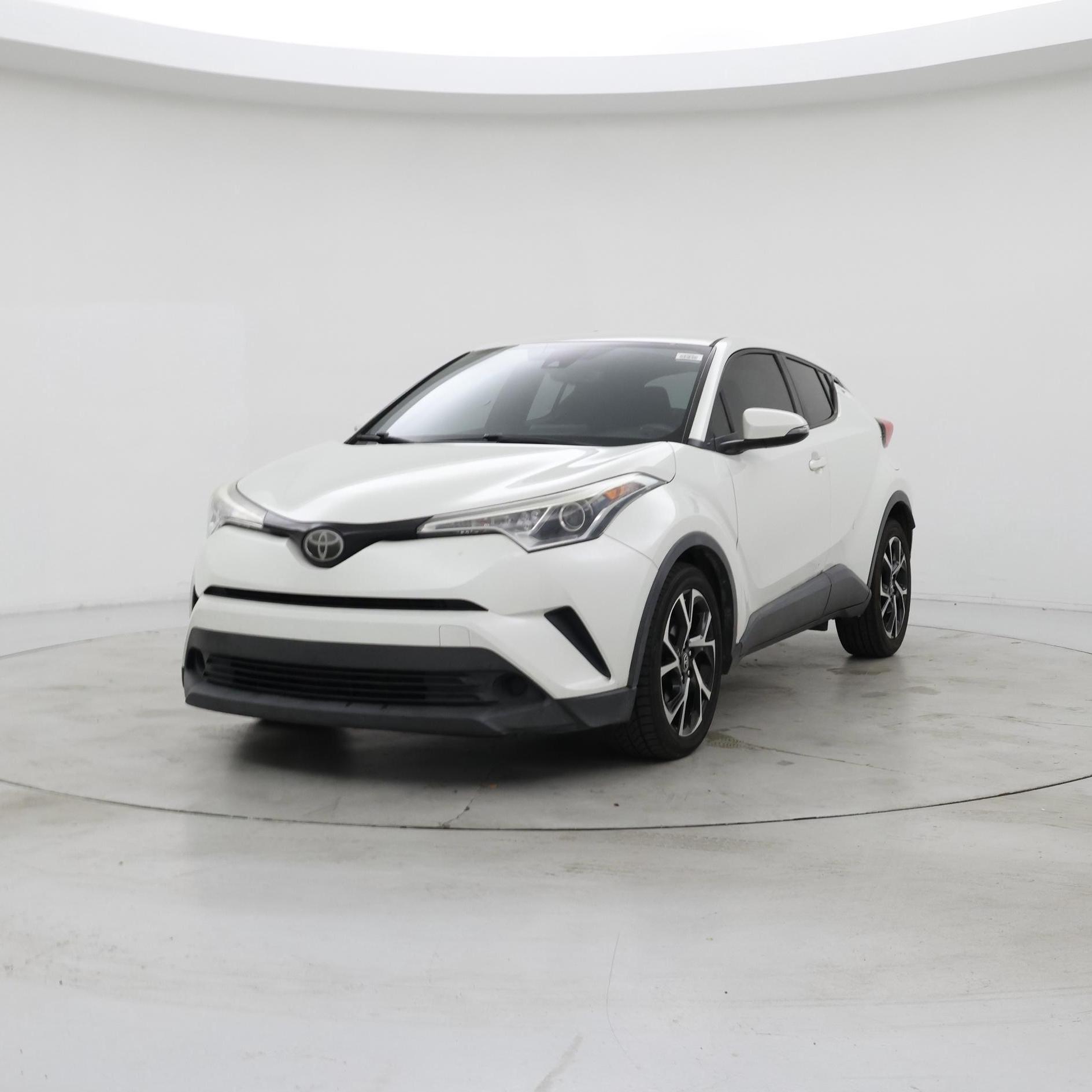 Thumbnail: 2018 Toyota C-HR - 4