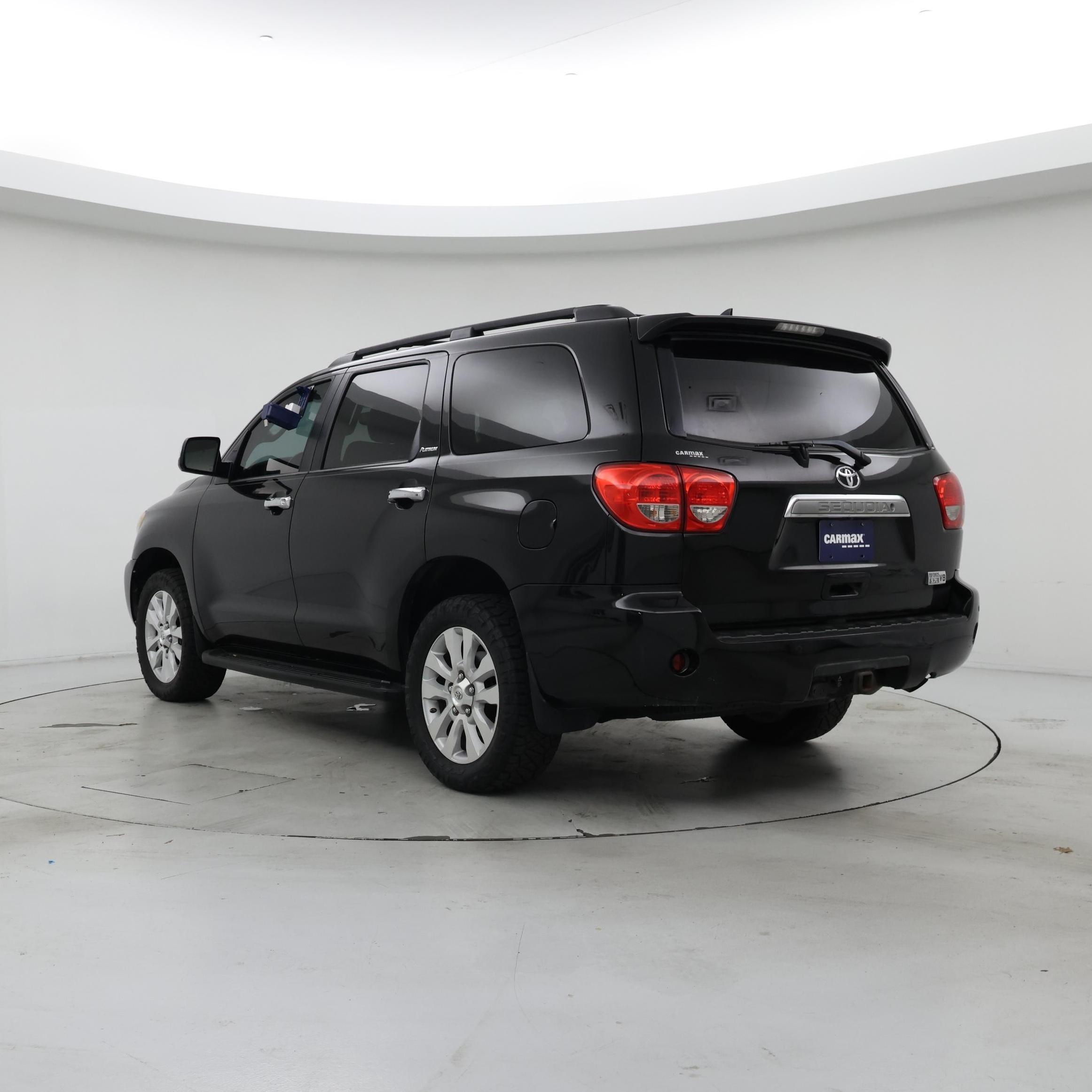 Thumbnail: 2015 Toyota Sequoia - 2