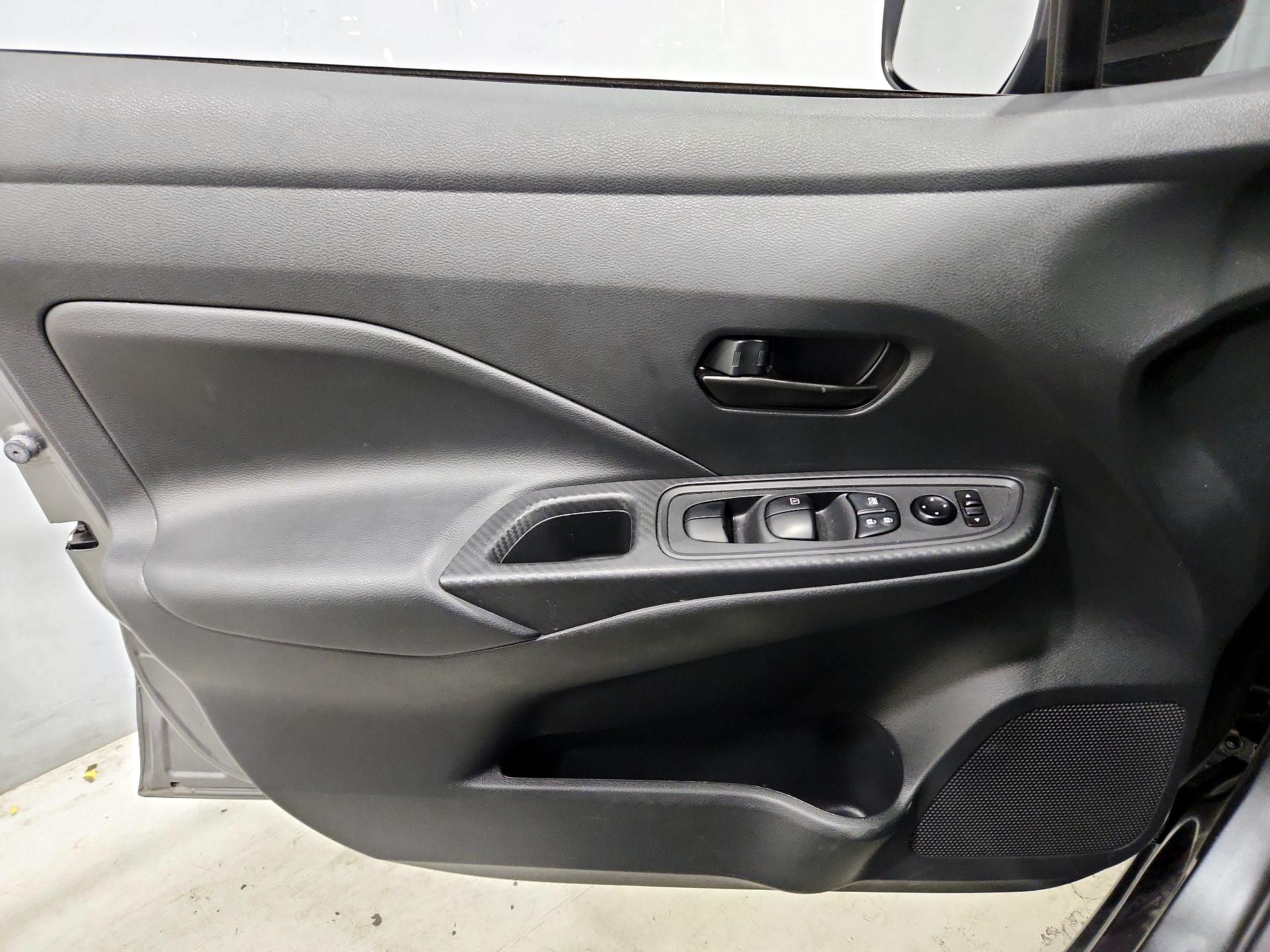 Thumbnail: 2021 Nissan Versa - 12