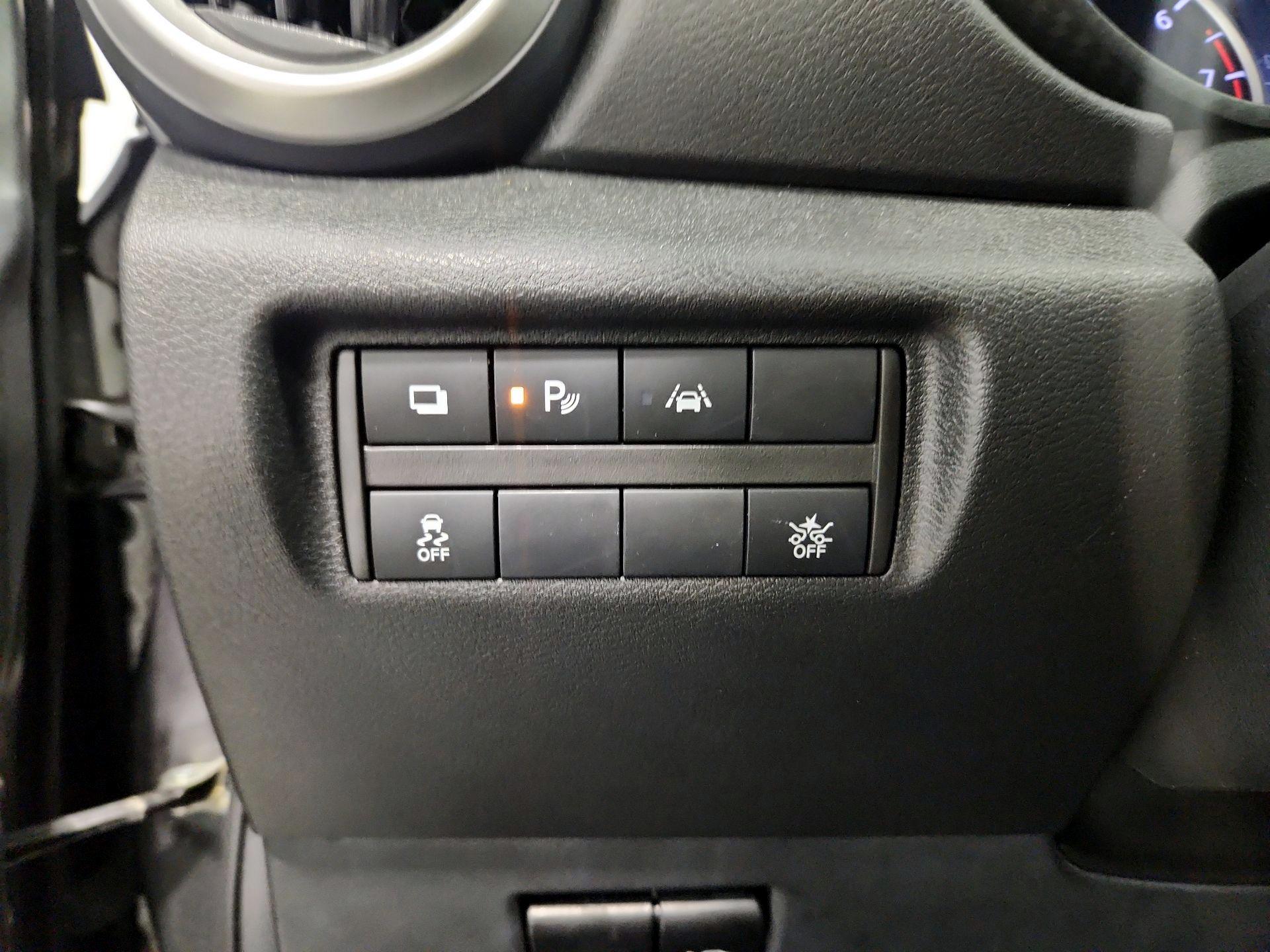 Thumbnail: 2021 Nissan Versa - 13