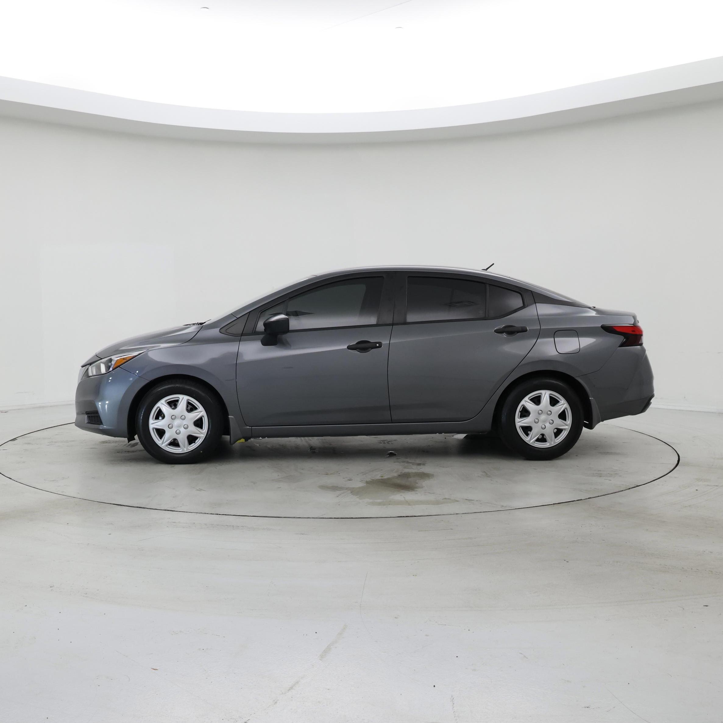 Thumbnail: 2021 Nissan Versa - 3