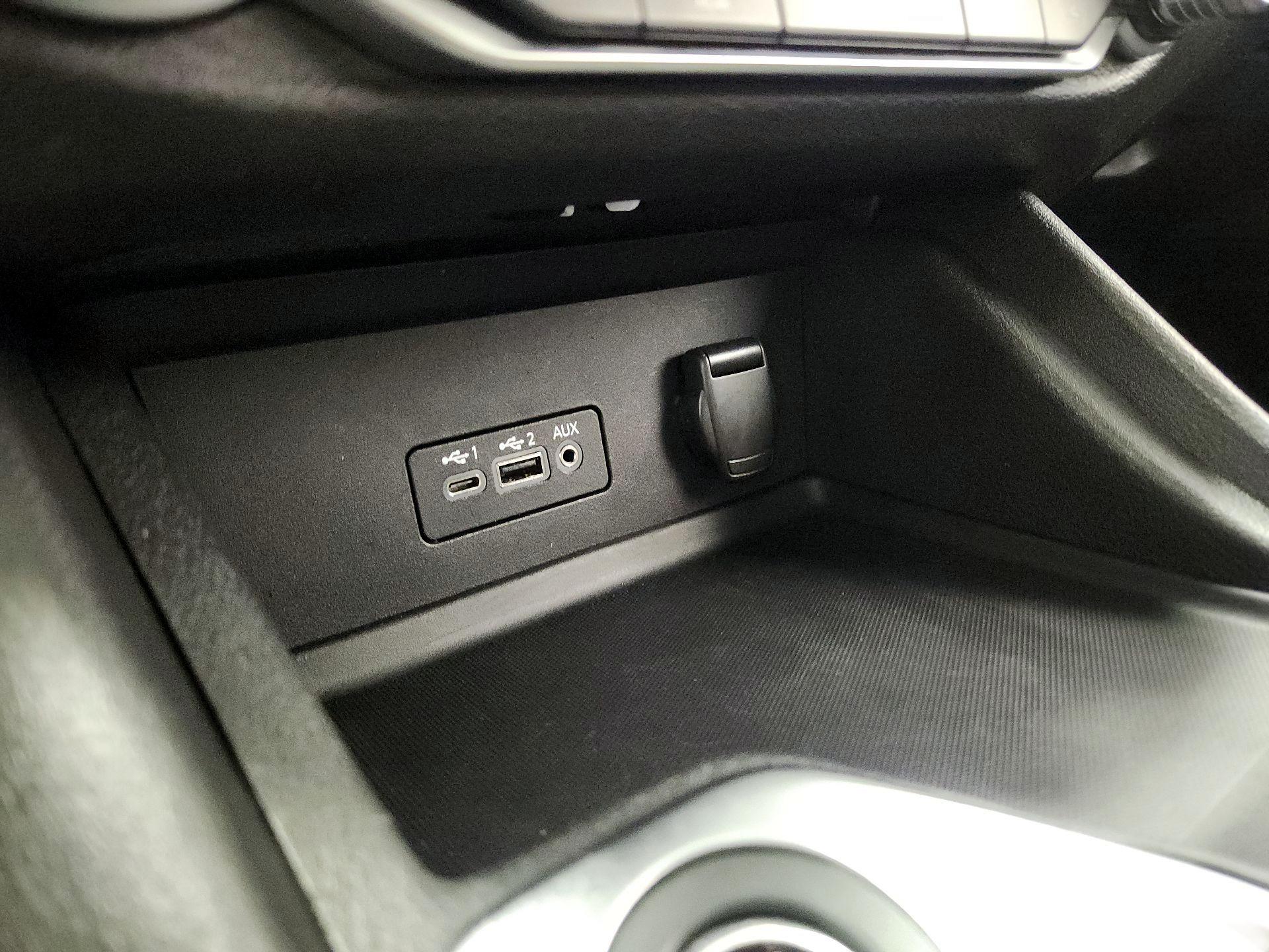 Thumbnail: 2021 Nissan Sentra - 18