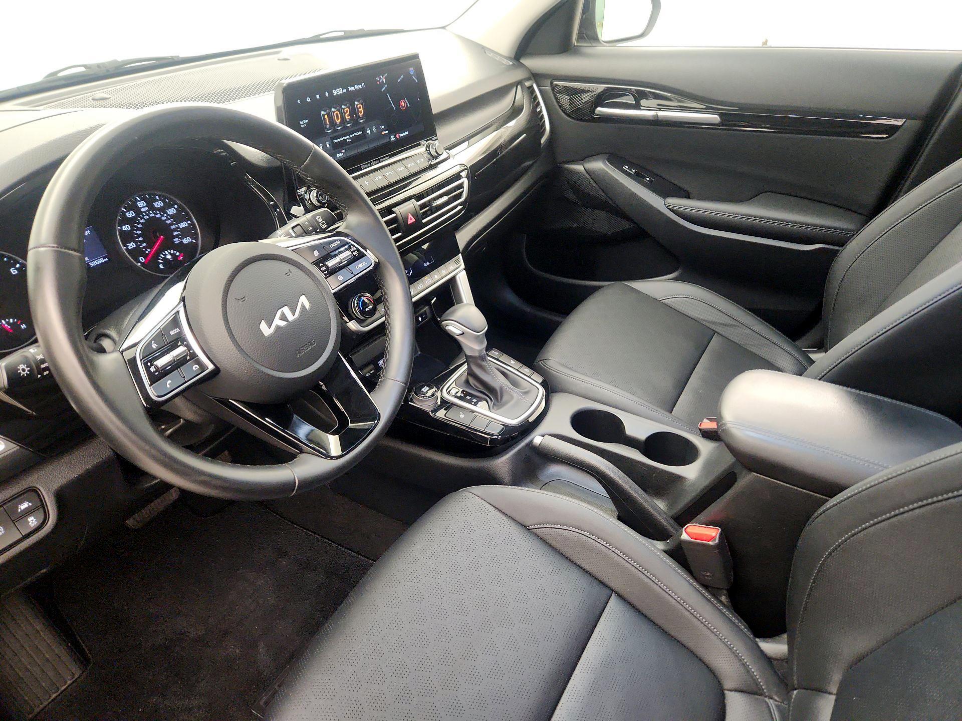 Thumbnail: 2022 Kia Seltos - 11