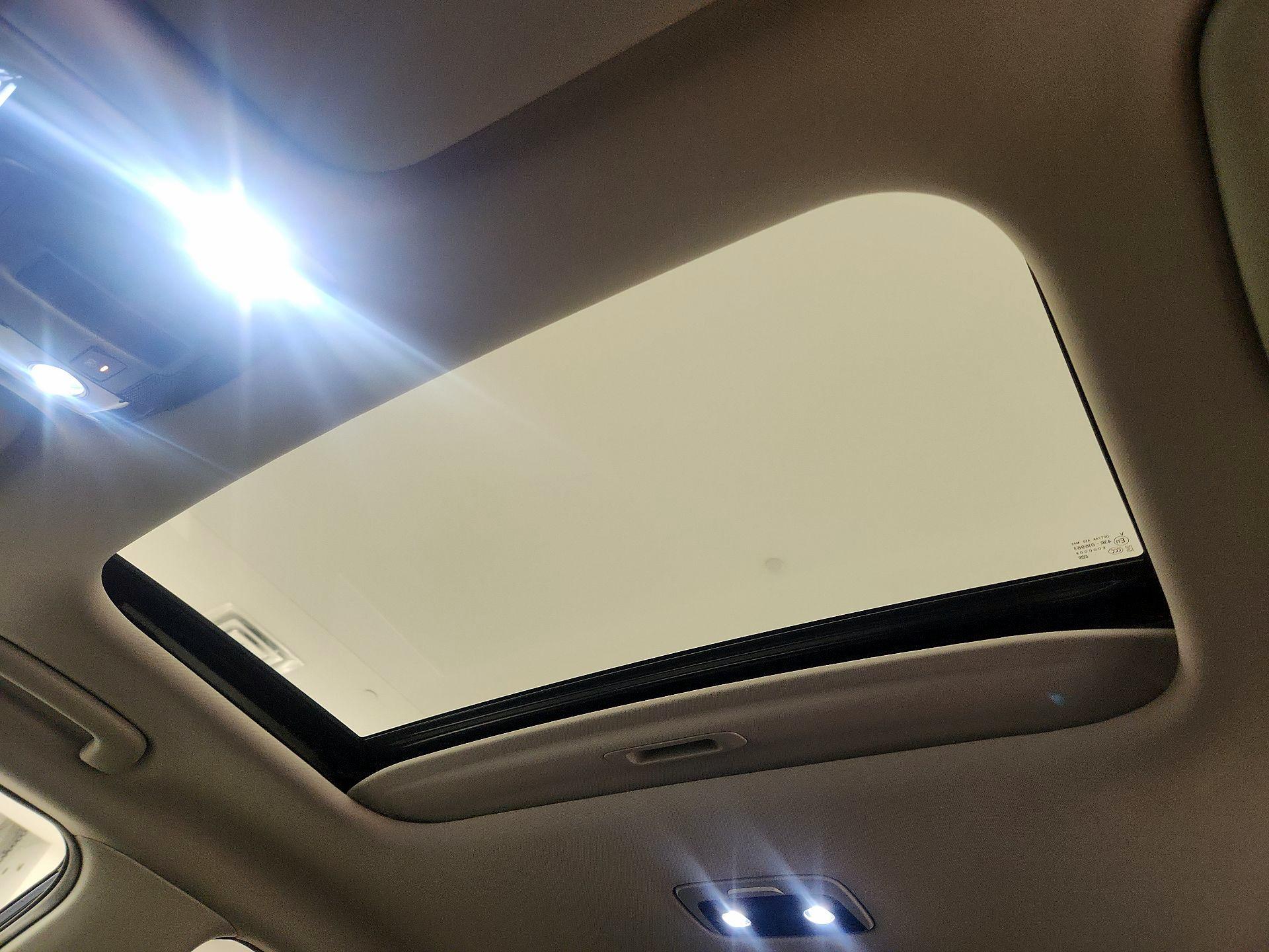 Thumbnail: 2022 Kia Seltos - 19