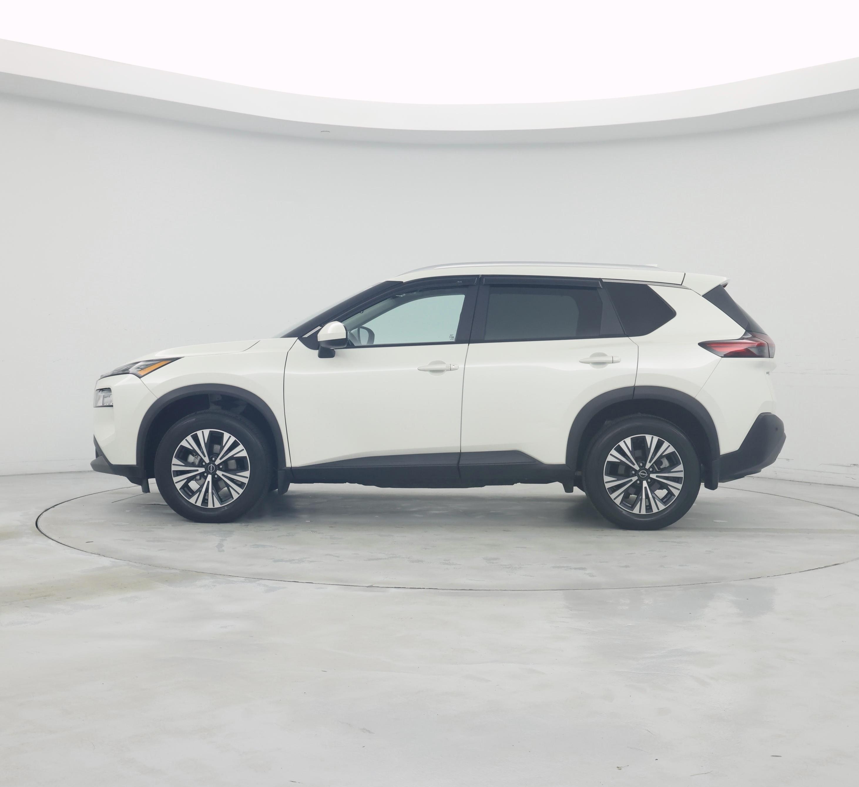 Thumbnail: 2023 Nissan Rogue - 3