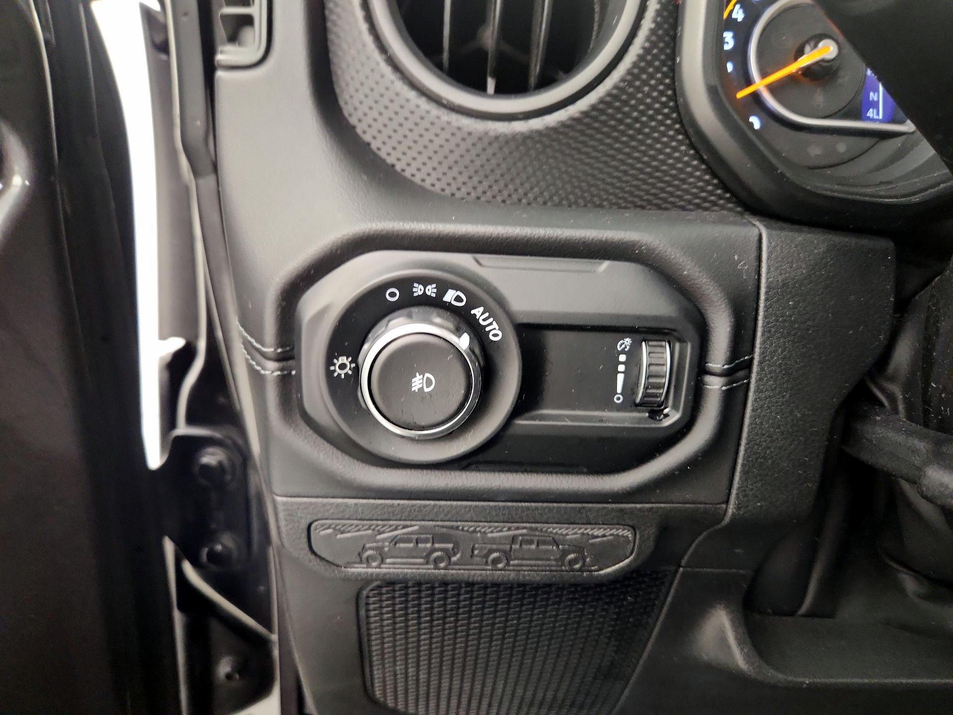 Thumbnail: 2024 Jeep Wrangler - 13