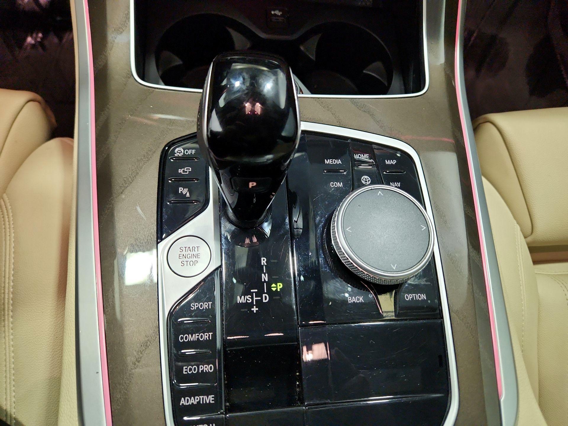 Thumbnail: 2022 BMW X5 - 17