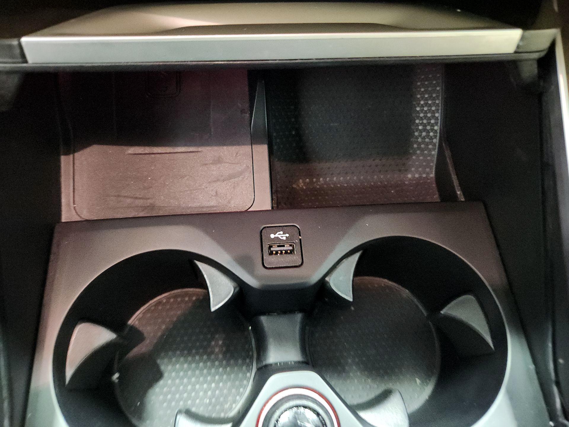 Thumbnail: 2022 BMW X5 - 18