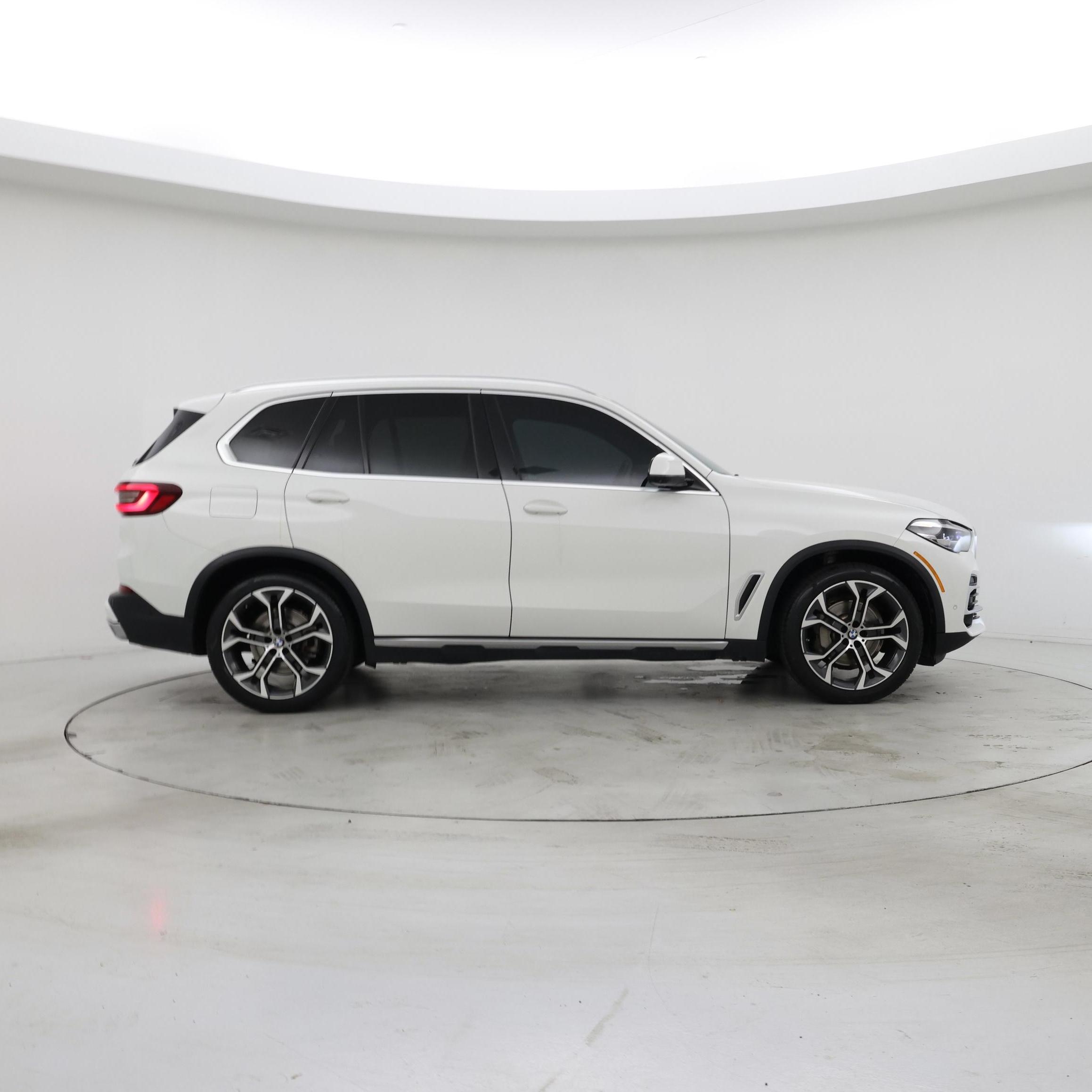 Thumbnail: 2022 BMW X5 - 7