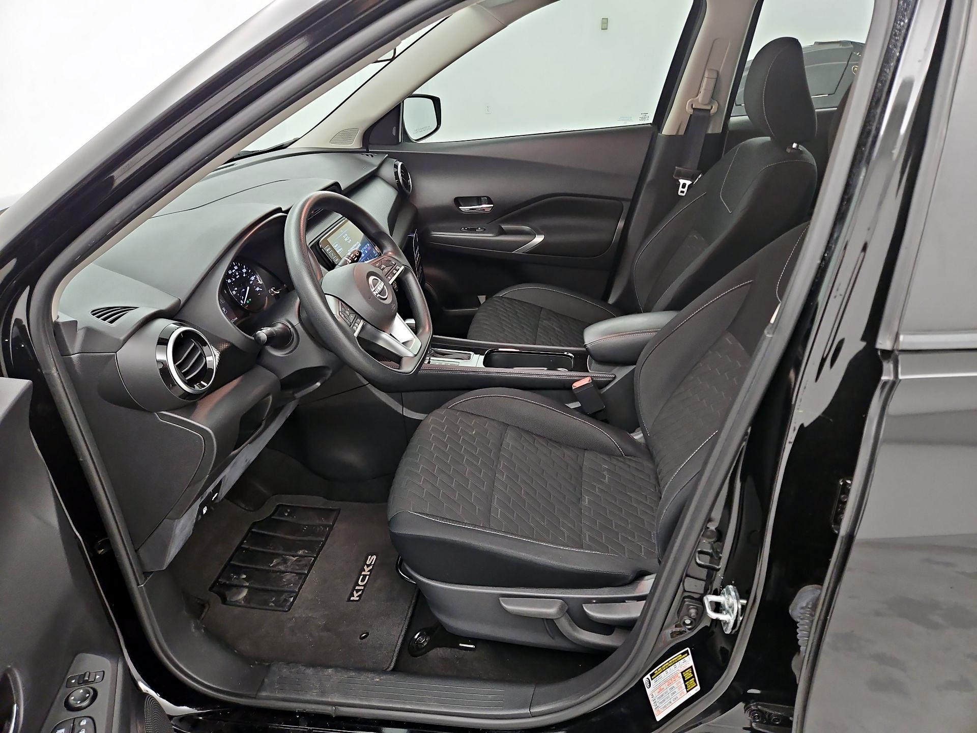 Thumbnail: 2022 Nissan Kicks - 11