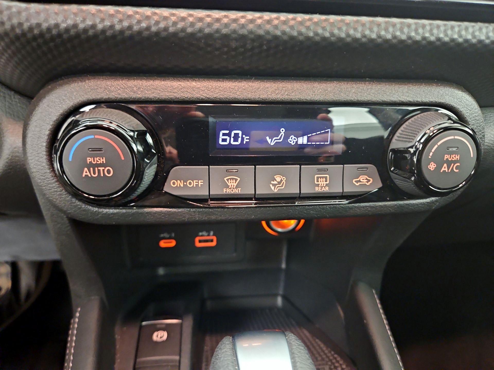 Thumbnail: 2022 Nissan Kicks - 15