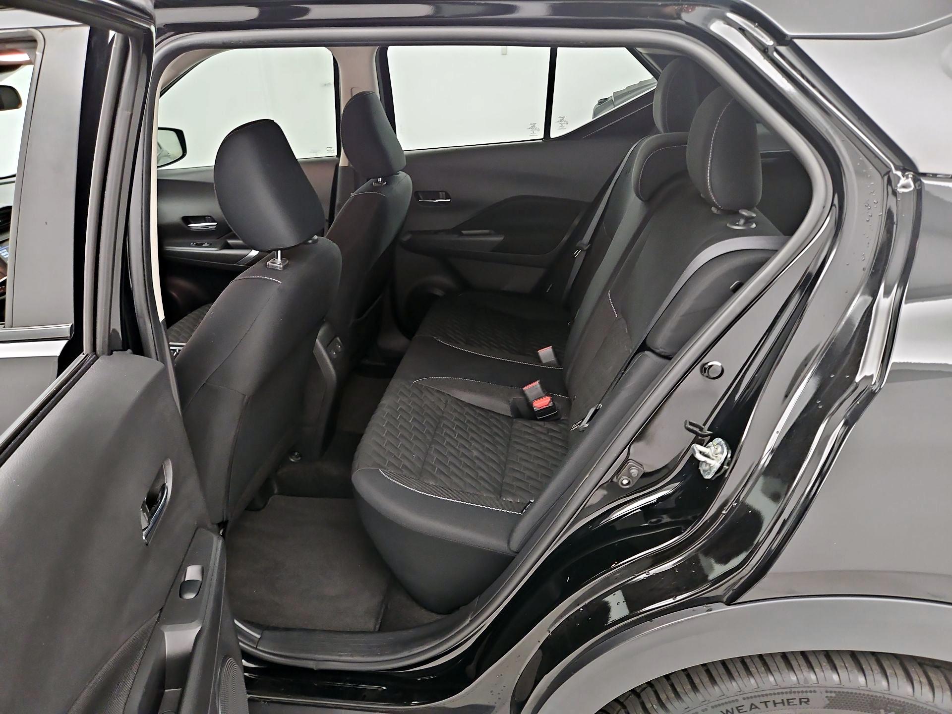 Thumbnail: 2022 Nissan Kicks - 18