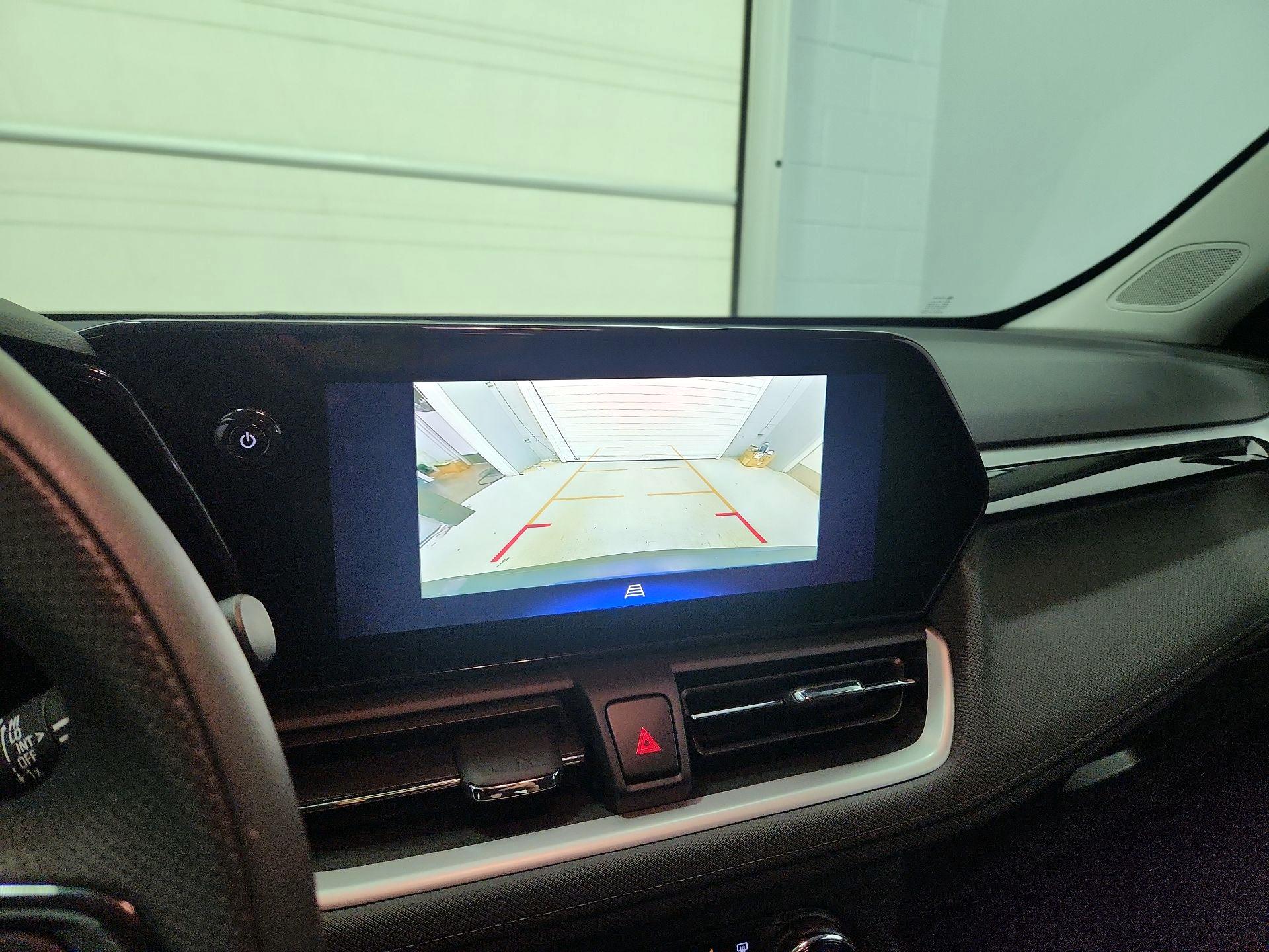 Thumbnail: 2024 Chevrolet TrailBlazer - 14