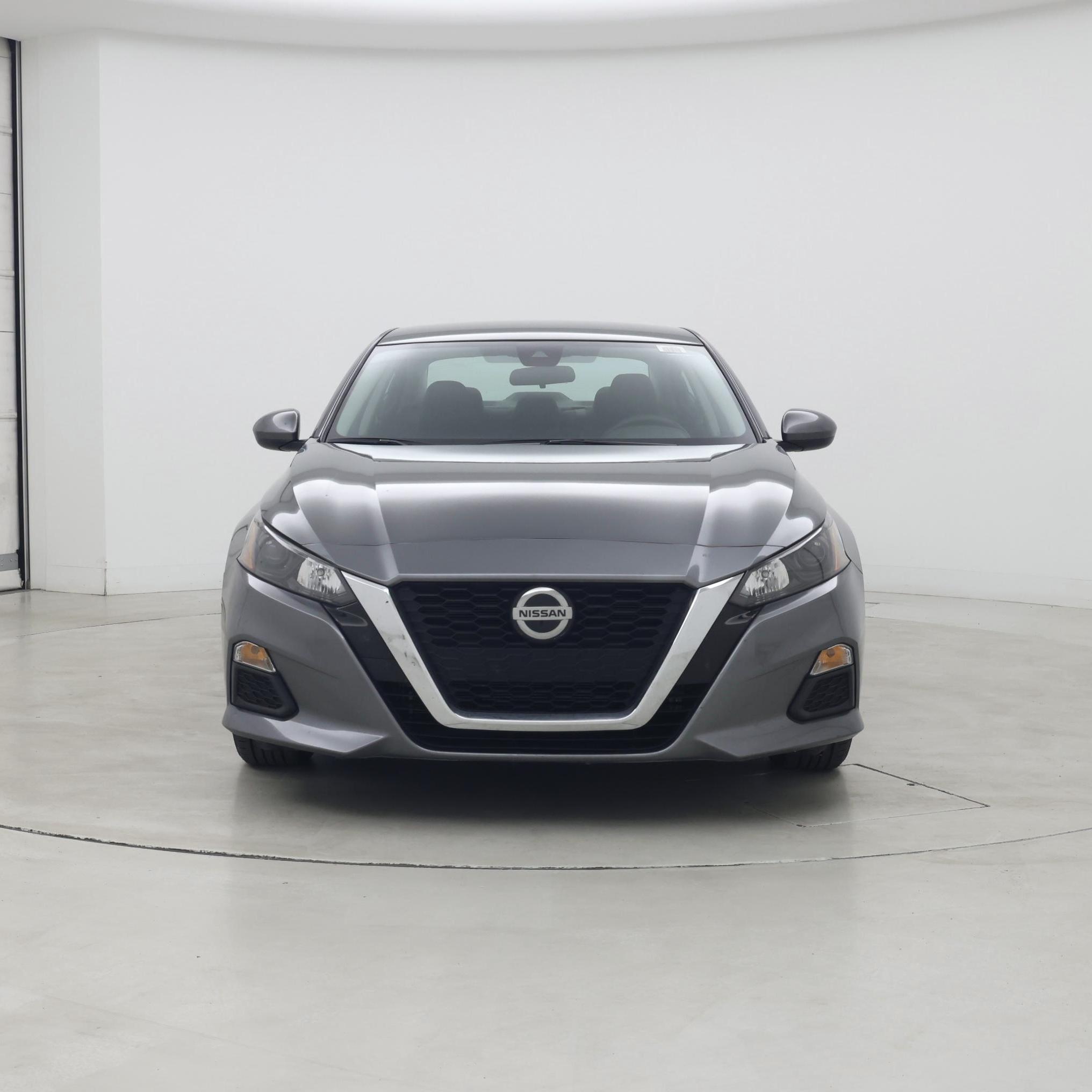 Thumbnail: 2022 Nissan Altima - 5