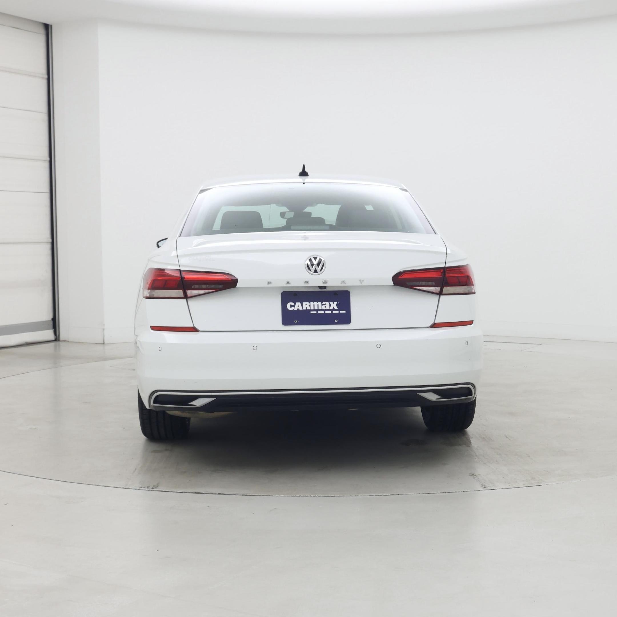 Thumbnail: 2020 Volkswagen Passat - 6