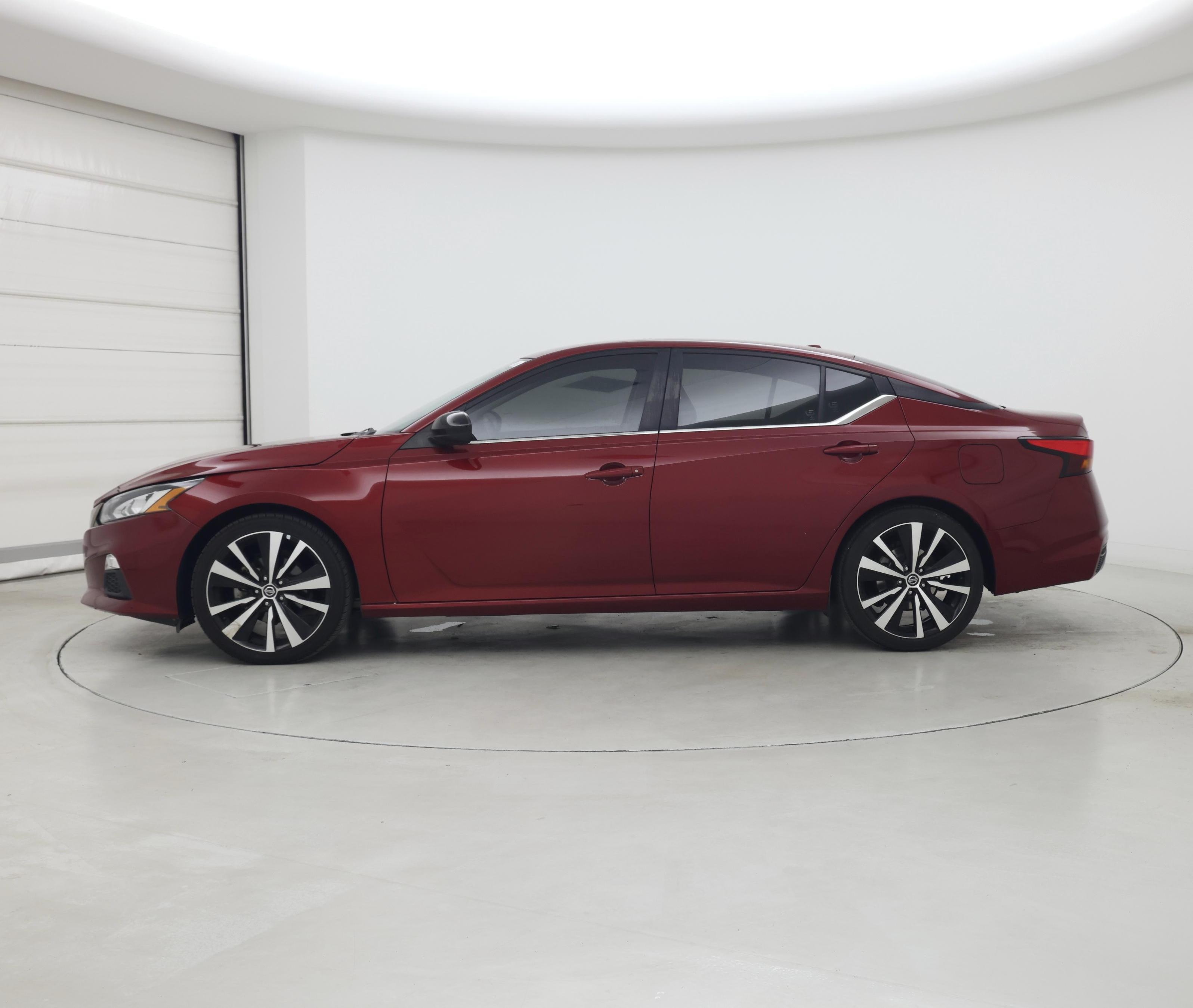 Thumbnail: 2021 Nissan Altima - 3