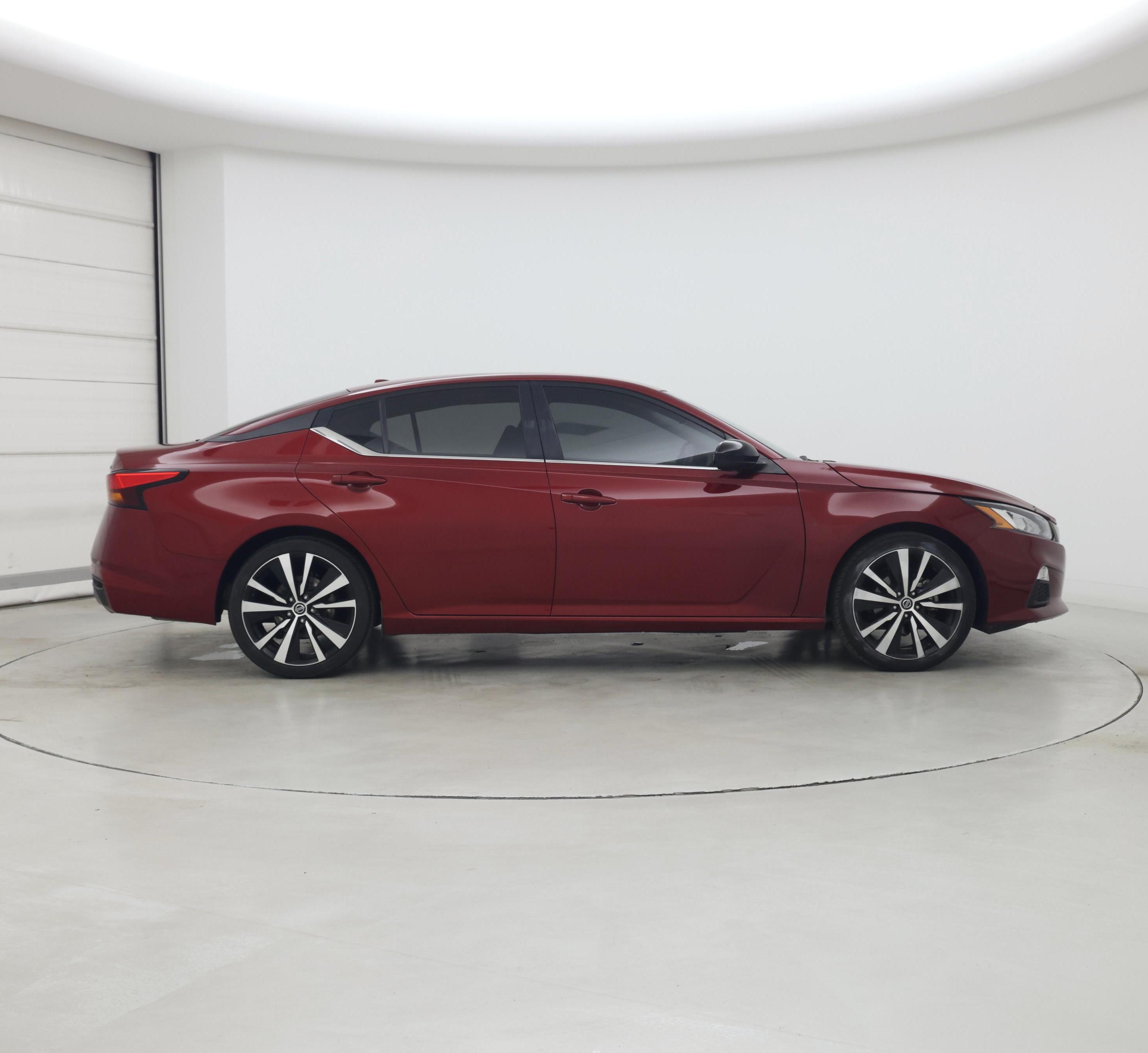 Thumbnail: 2021 Nissan Altima - 7