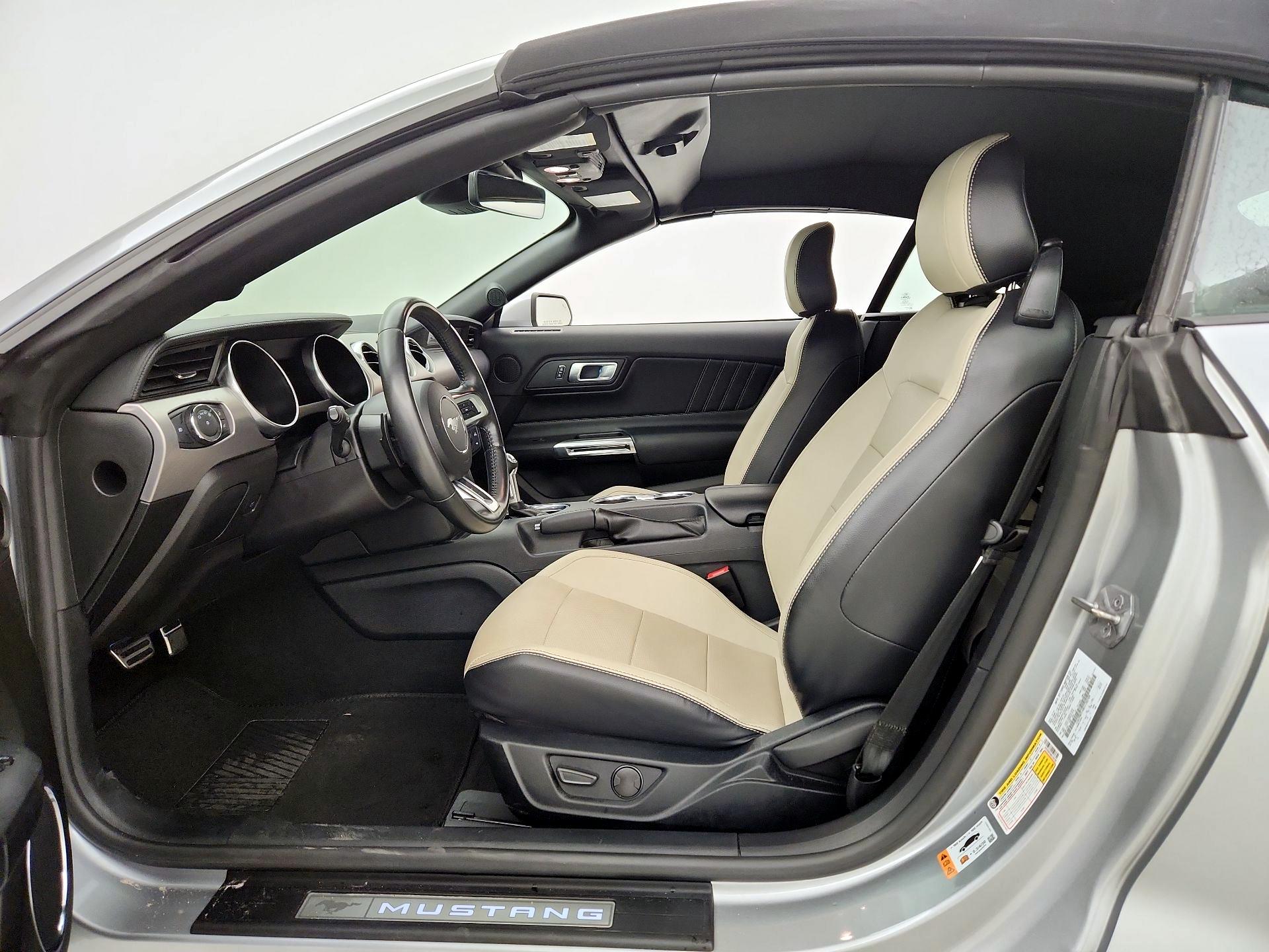 Thumbnail: 2022 Ford Mustang - 11