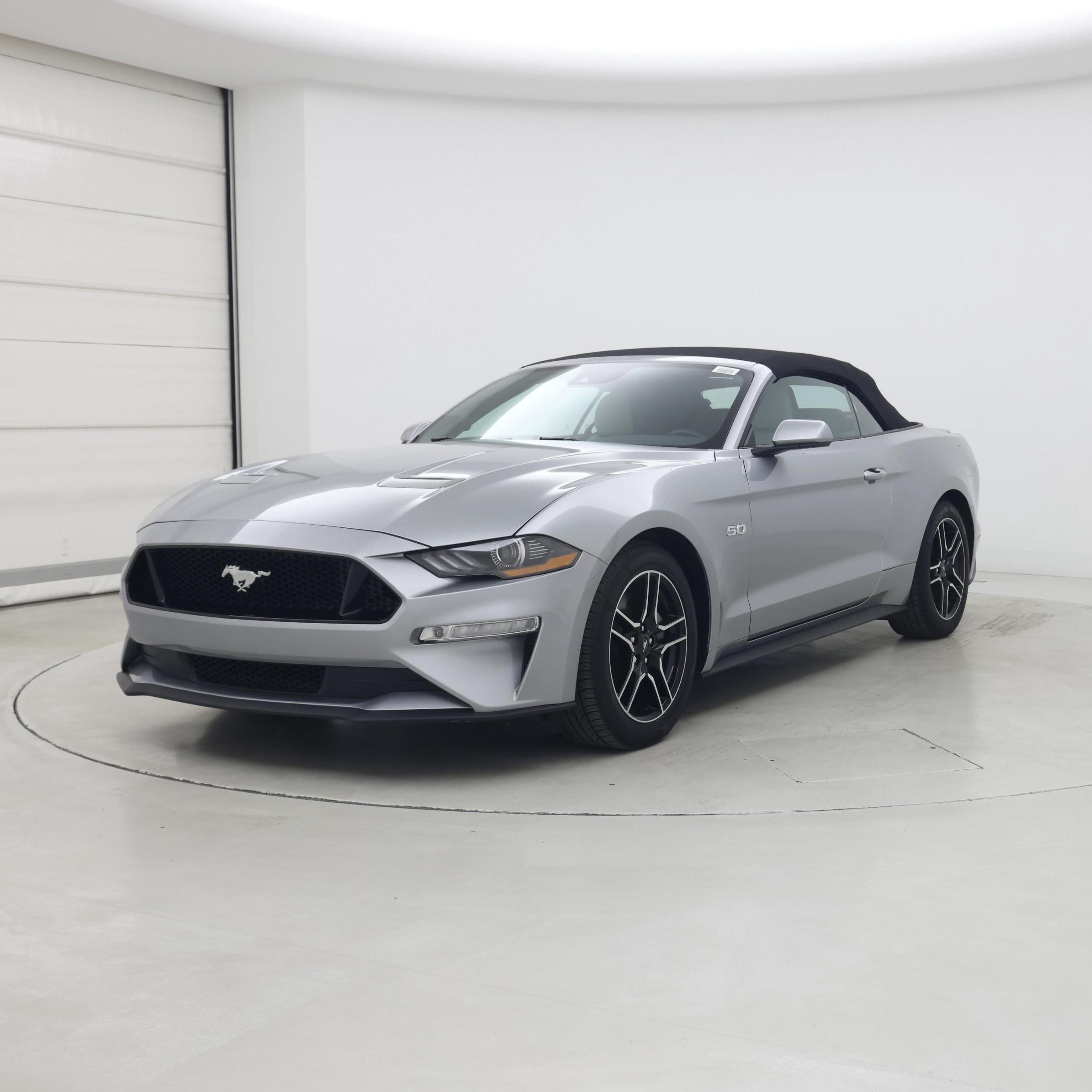 Thumbnail: 2022 Ford Mustang - 4