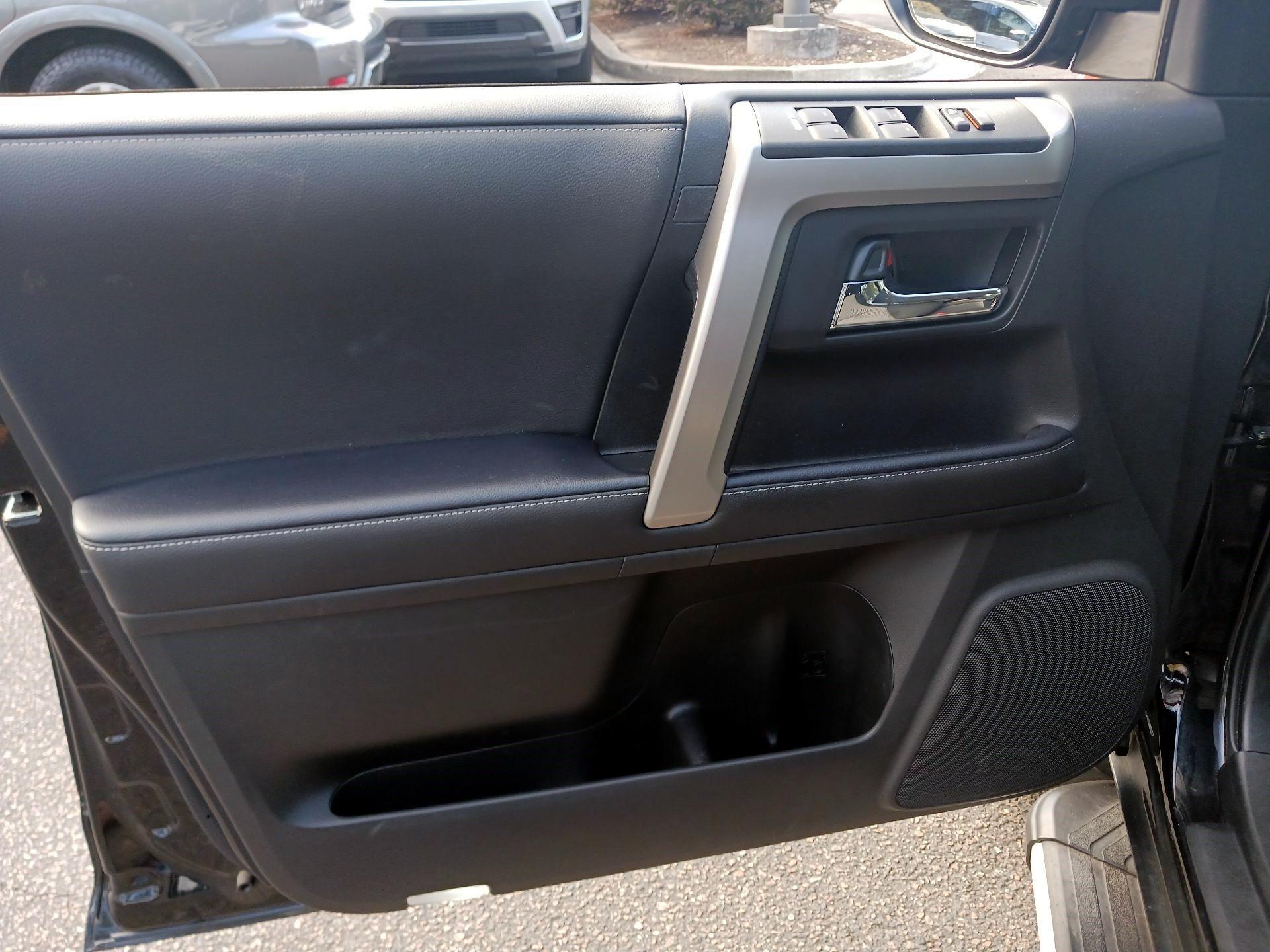 Thumbnail: 2023 Toyota 4Runner - 10