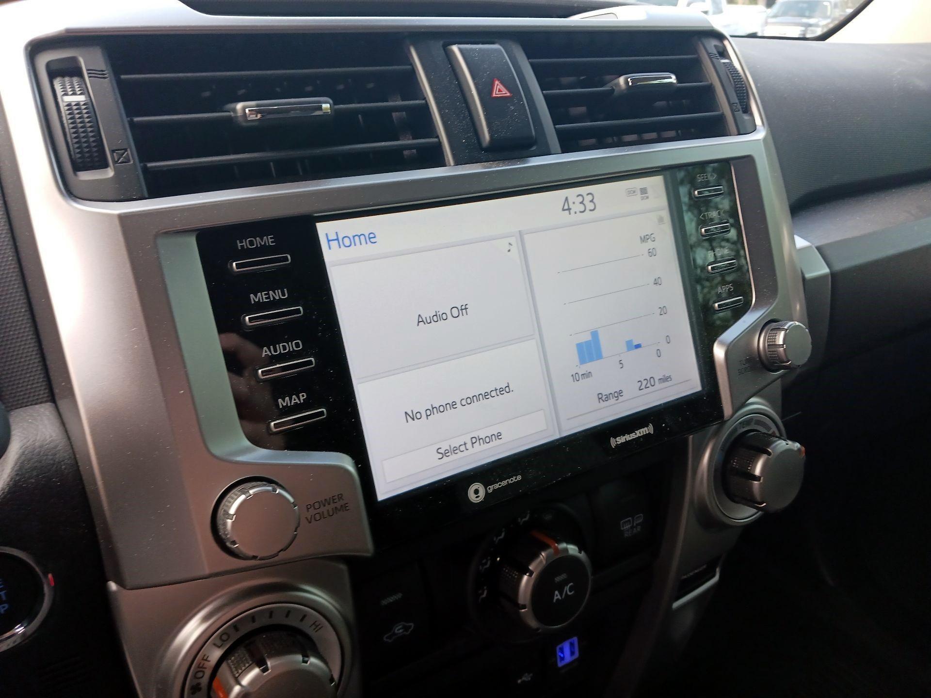 Thumbnail: 2023 Toyota 4Runner - 13