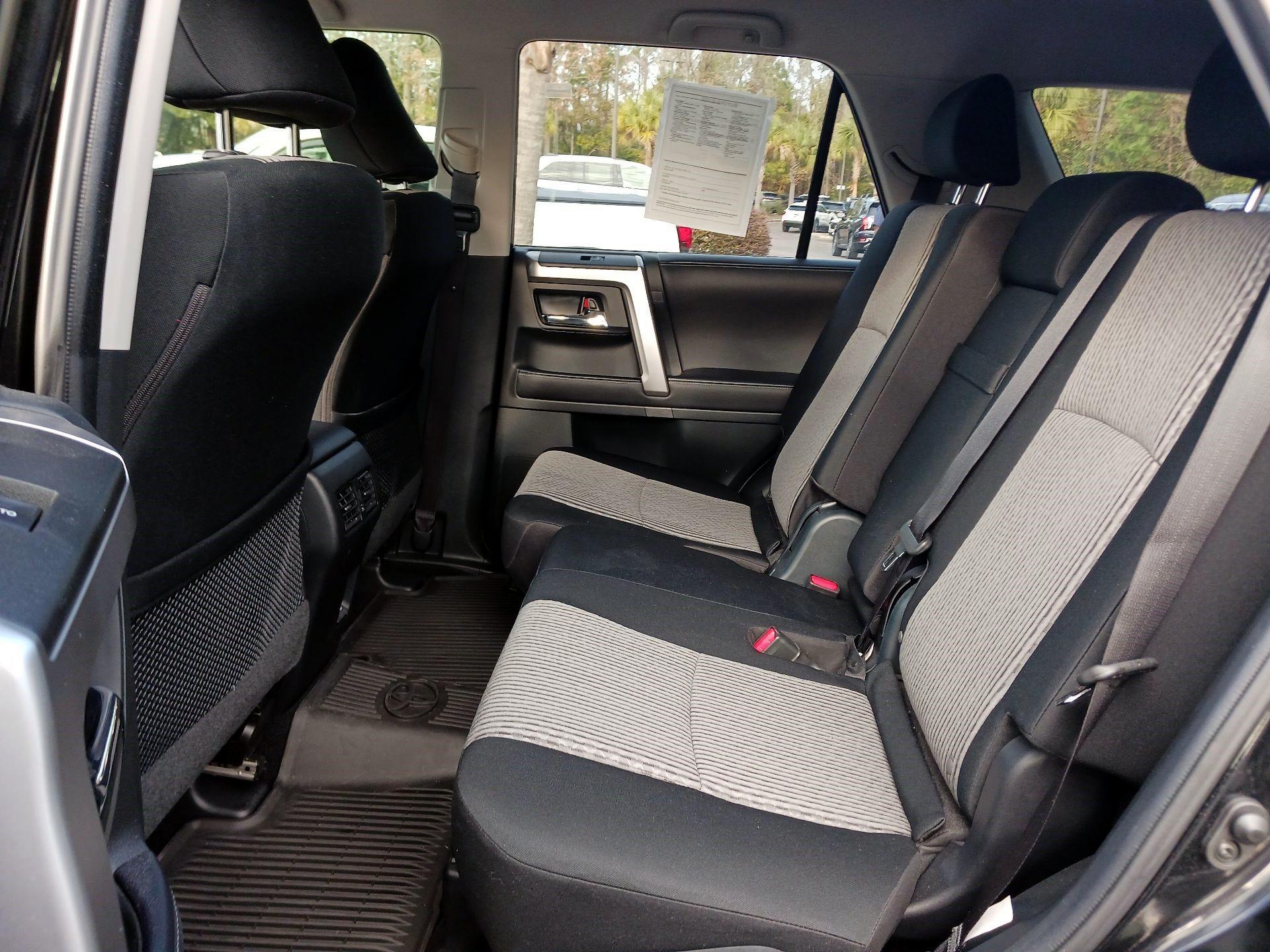 Thumbnail: 2023 Toyota 4Runner - 17